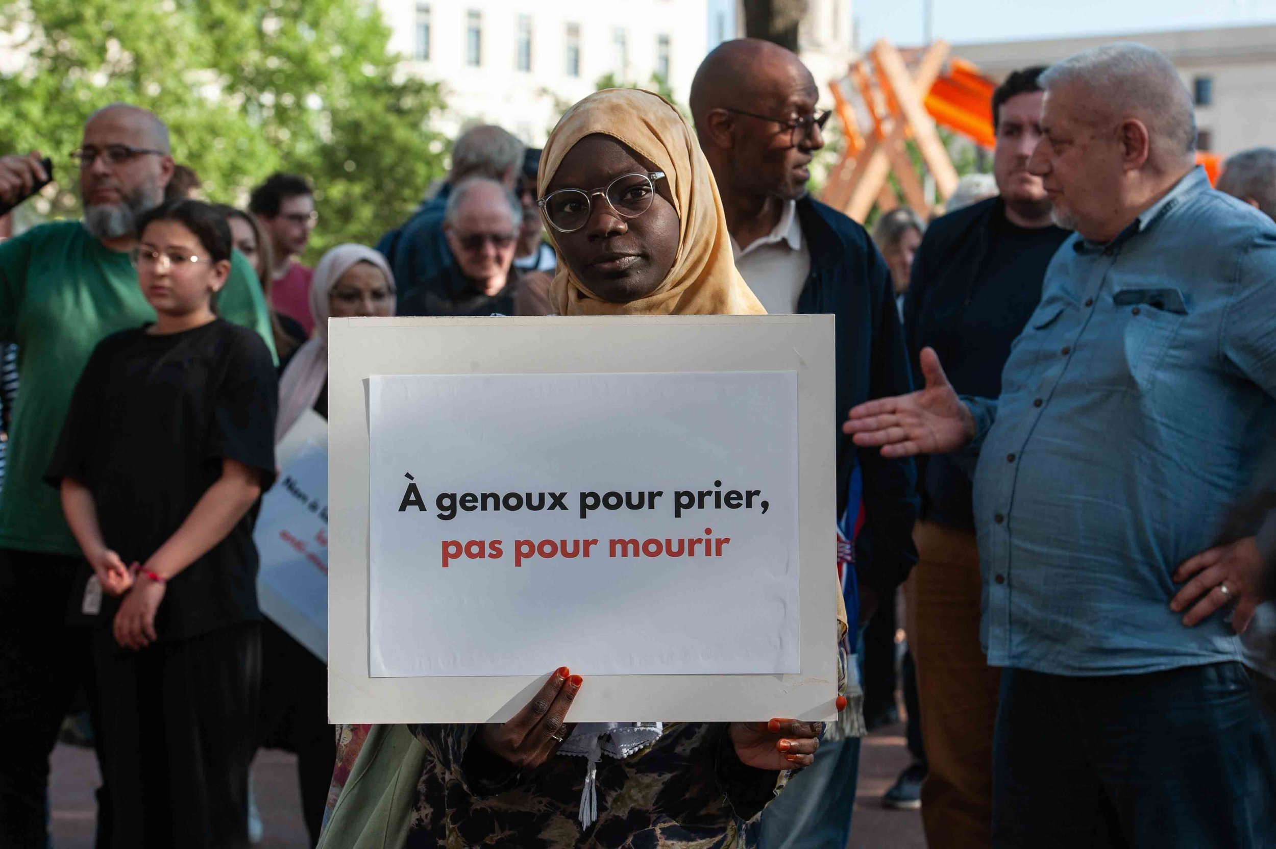 HL_ABENAZZOUZ_SERIE_HOMMAGE_VICTIME_MOSQUEE_056.jpg