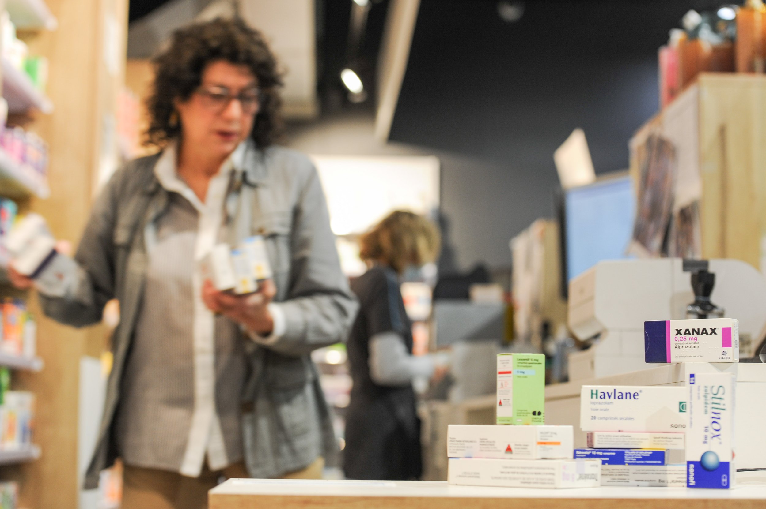 HL_ABENAZZOUZ_SERIE_REPORTAGE_PHARMACIE_076.jpg