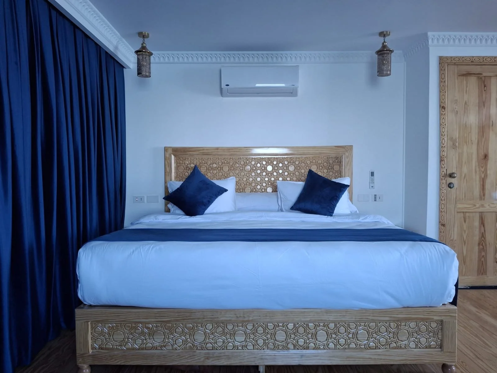 PHOTO-2026-03-16-20-34-28 2.jpg