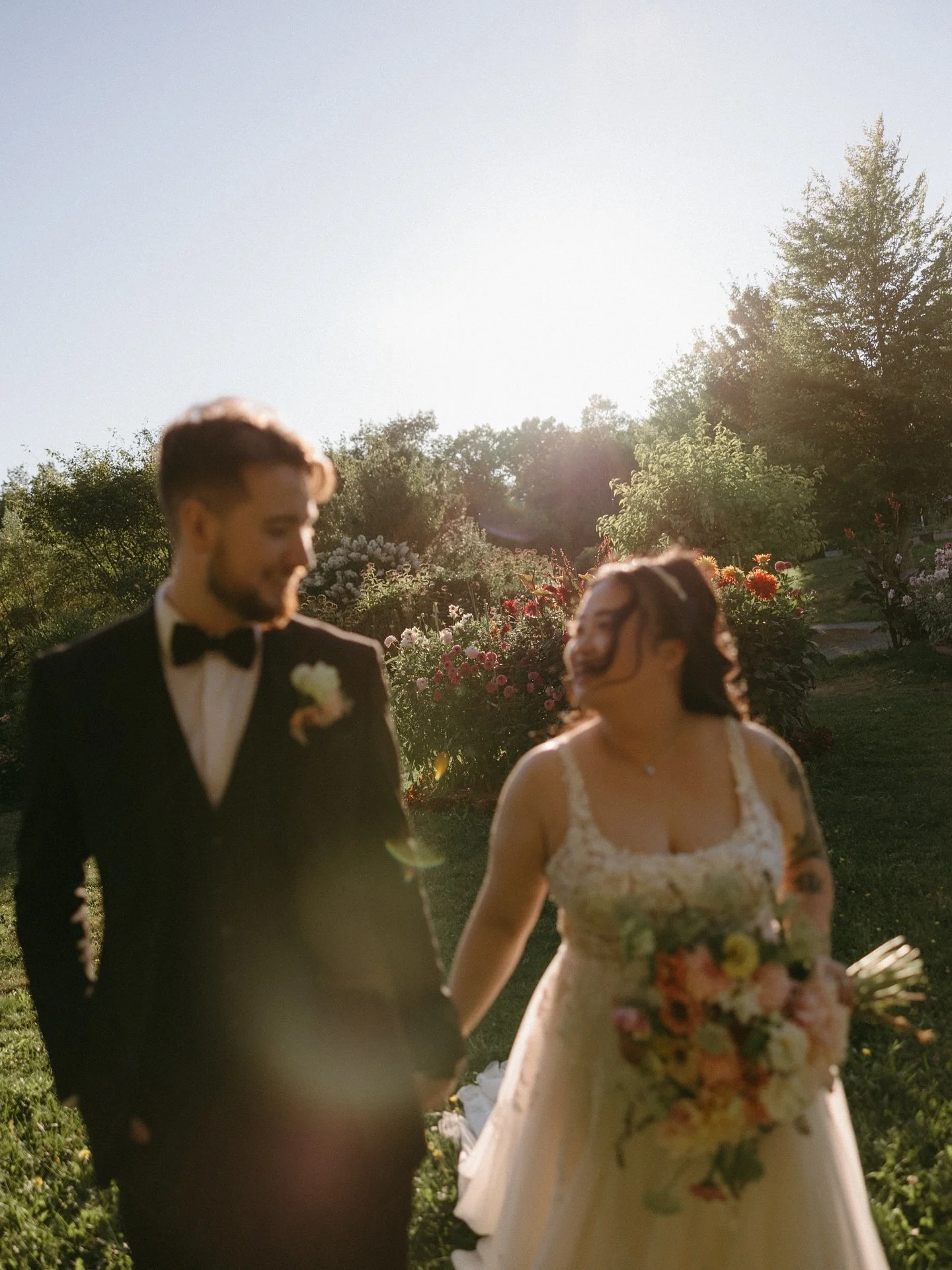 I am so grateful for clients that turn into friends. 

Molly &amp; I instantly clicked - to the point where I think we have more texts between us than the average person would have with family. You truly get to know people (in what can feel like such