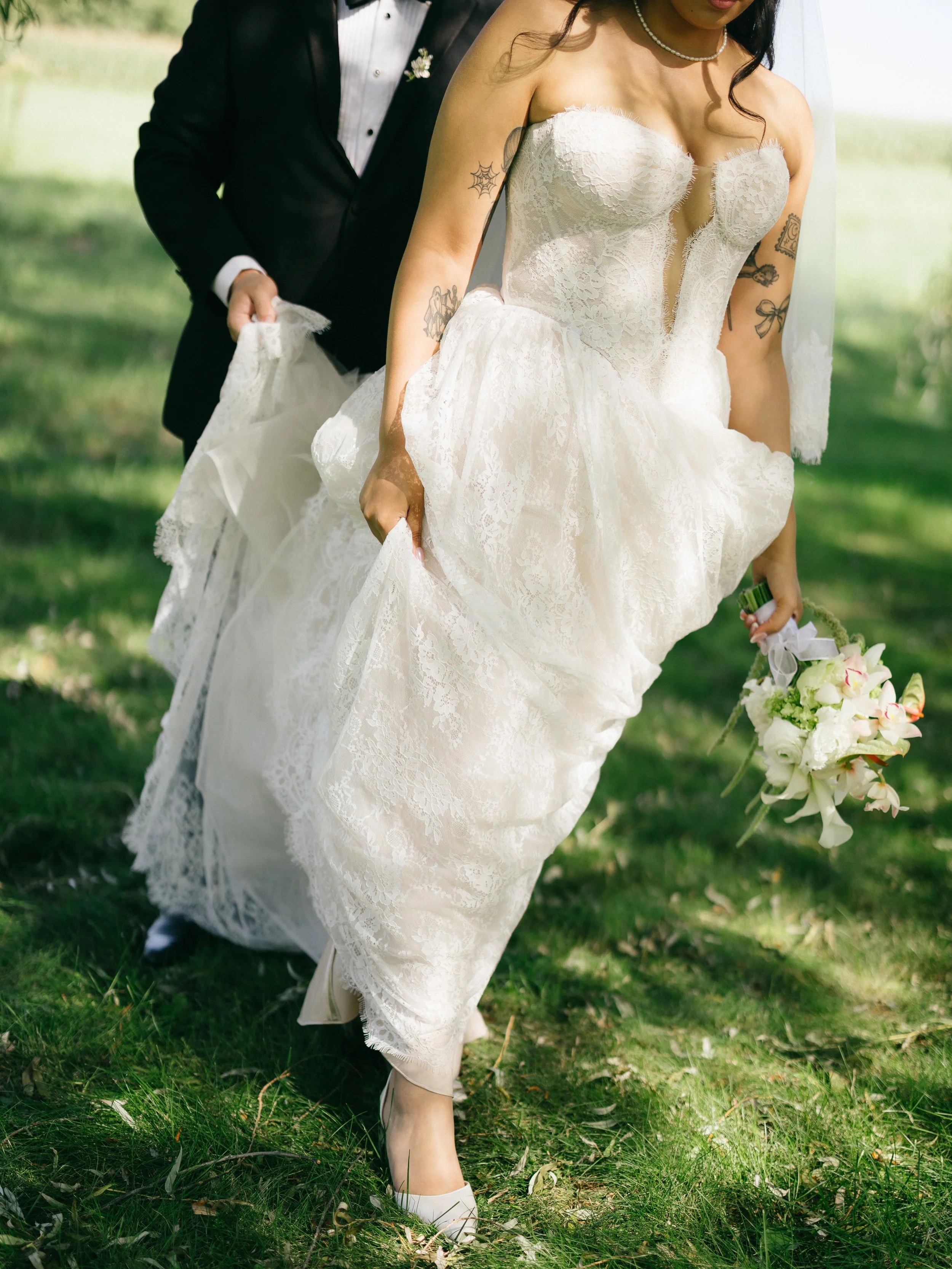 Part 01 of many. I will always come back to this day &mdash; it was filled with the kind of magic we always search for 🤎 

&bull;

Wedding Planning &amp; Coordination | @meaghanmacweddings_ 
Photography | @maritimeriver 
Florals | @fleurandgather 
V