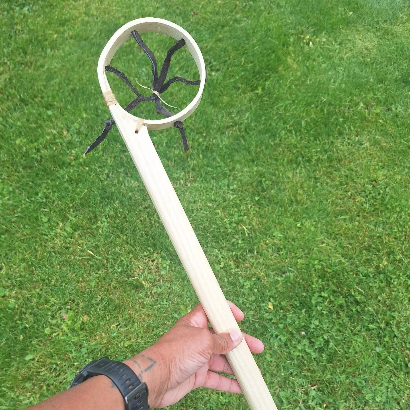 Last year we introduced the kids to traditional #anishinaabe #stickball and it was amazing. They had so much fun and we even learned to make our own sticks. 

Baaga'adowe is just one of many things colonizers stole from us but bit by bit, the youth a