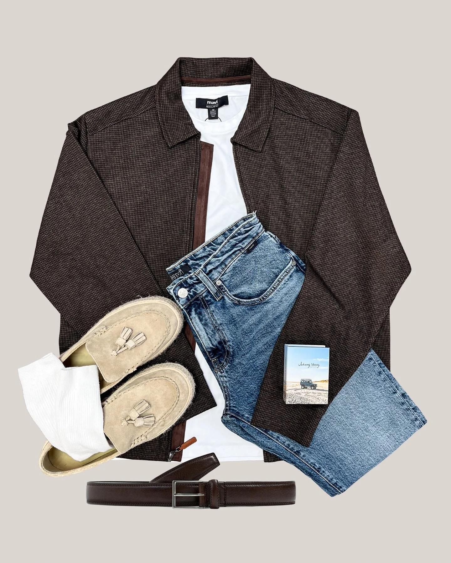 The chill is here, and so are the new arrivals. Layer up in style with our latest men’s jackets. 
#mensstyle #mensfashion #fall2025 #menjackets #boutiqueshopping #shoplocal #galveston