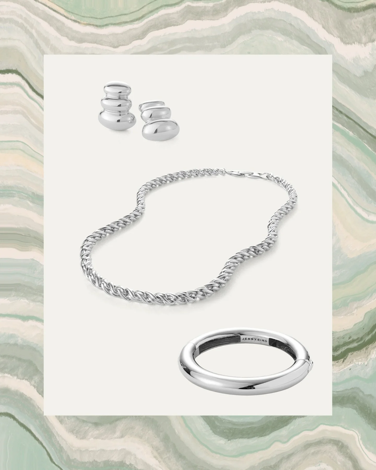 Elevate your New year&rsquo;s party look with a bold, elegant touch! The JB pieces are always the perfect choice.

#newyearsparty #boutiqueshopping #jewelrylover #jennybird #fashion