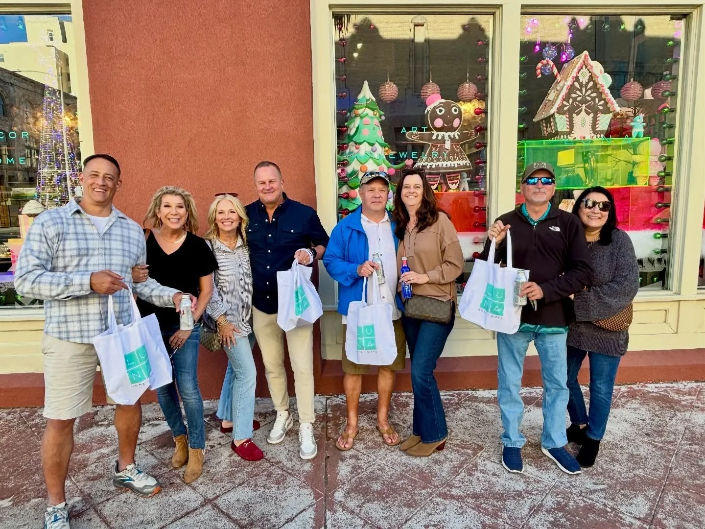 Sundays are even better with a stop at Luna!