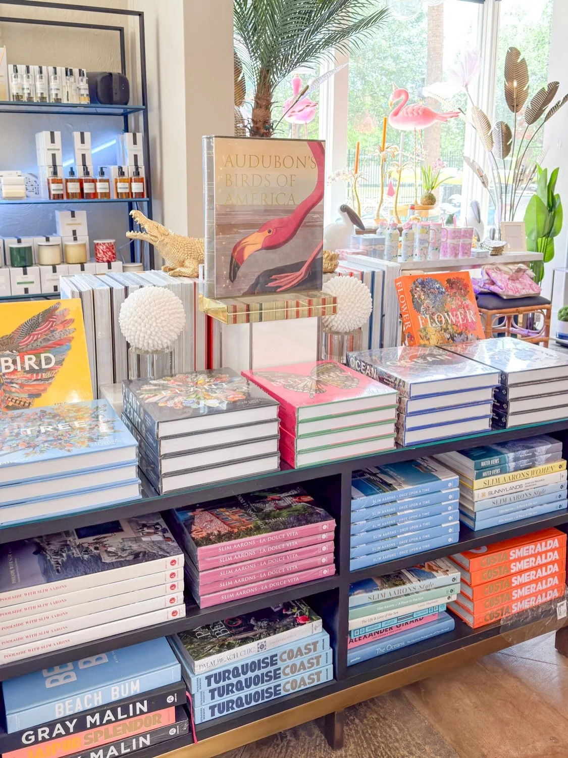 Beautiful Books made to inspire✨

From Fashion and Travel to Art and coastal living. Our shelves are full! Stop by and explore our selection 📚

#lunahomeandgifts #homedecor #galveston #giftideas #lovebooks❤️