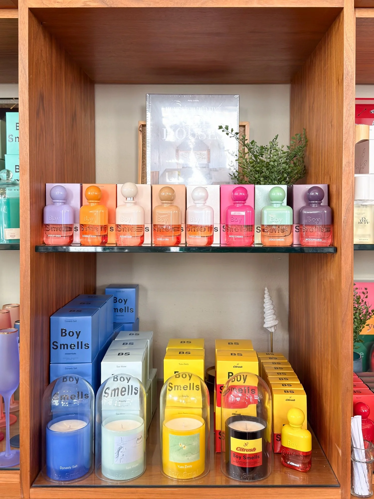 We&rsquo;re in love with the colognes and candles from Boy Smells!

#lunahomeandgifts #galveston #boysmells #colognelover #scentcandle