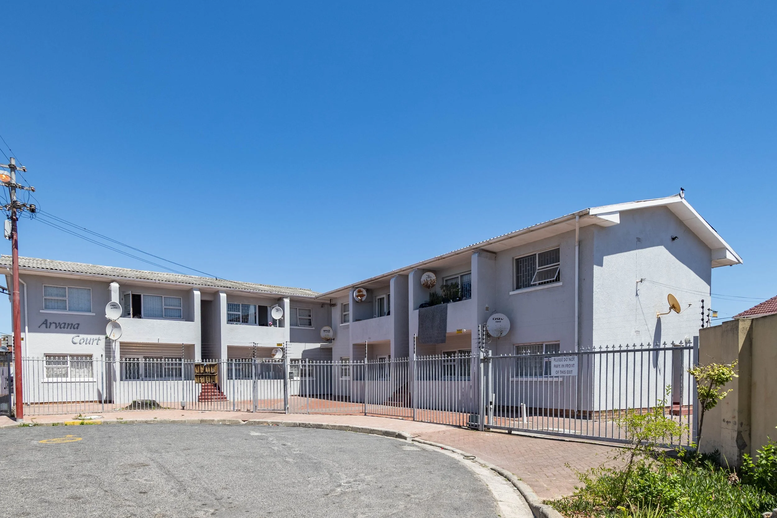 Arvana Court3.JPG