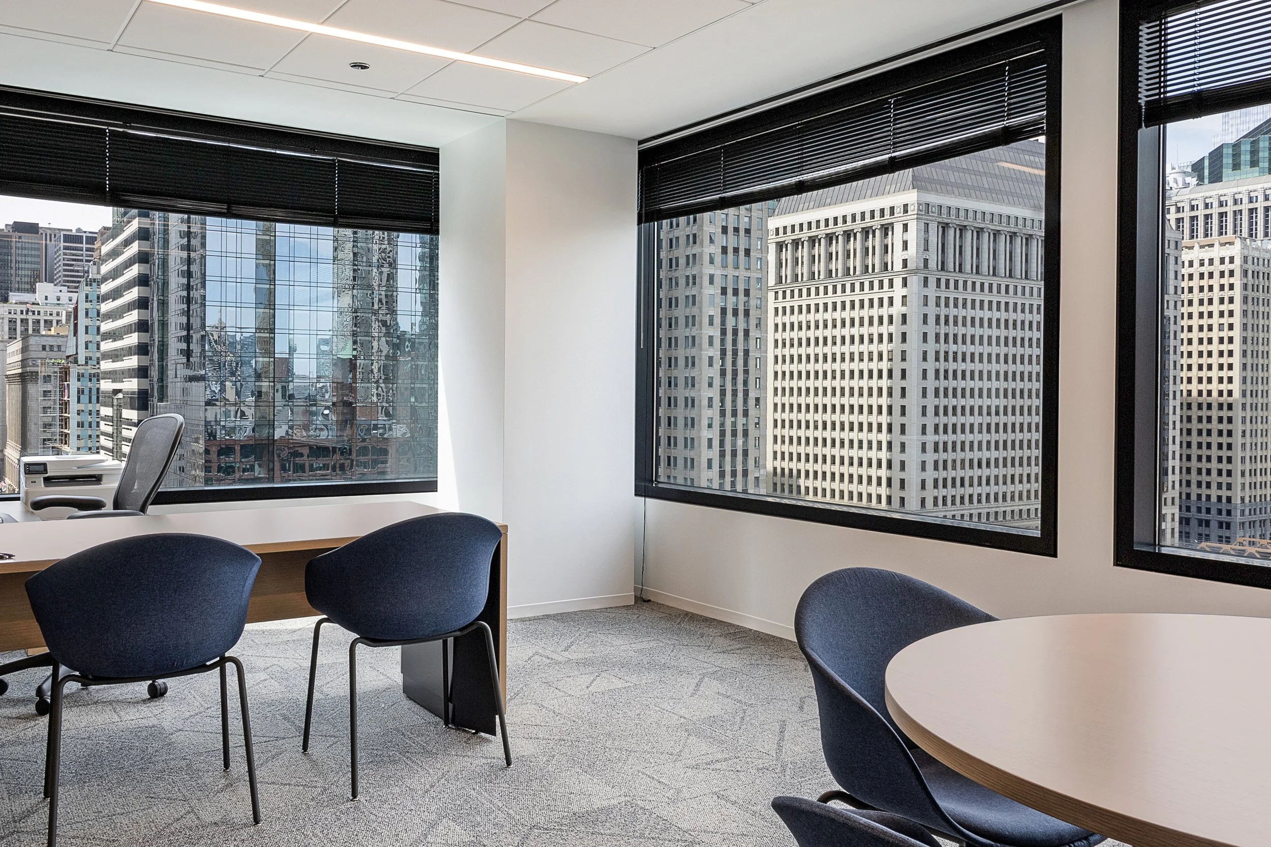 Redmond - Kristen Davis - 321 N Clark - Suite 940-12 (1).jpg