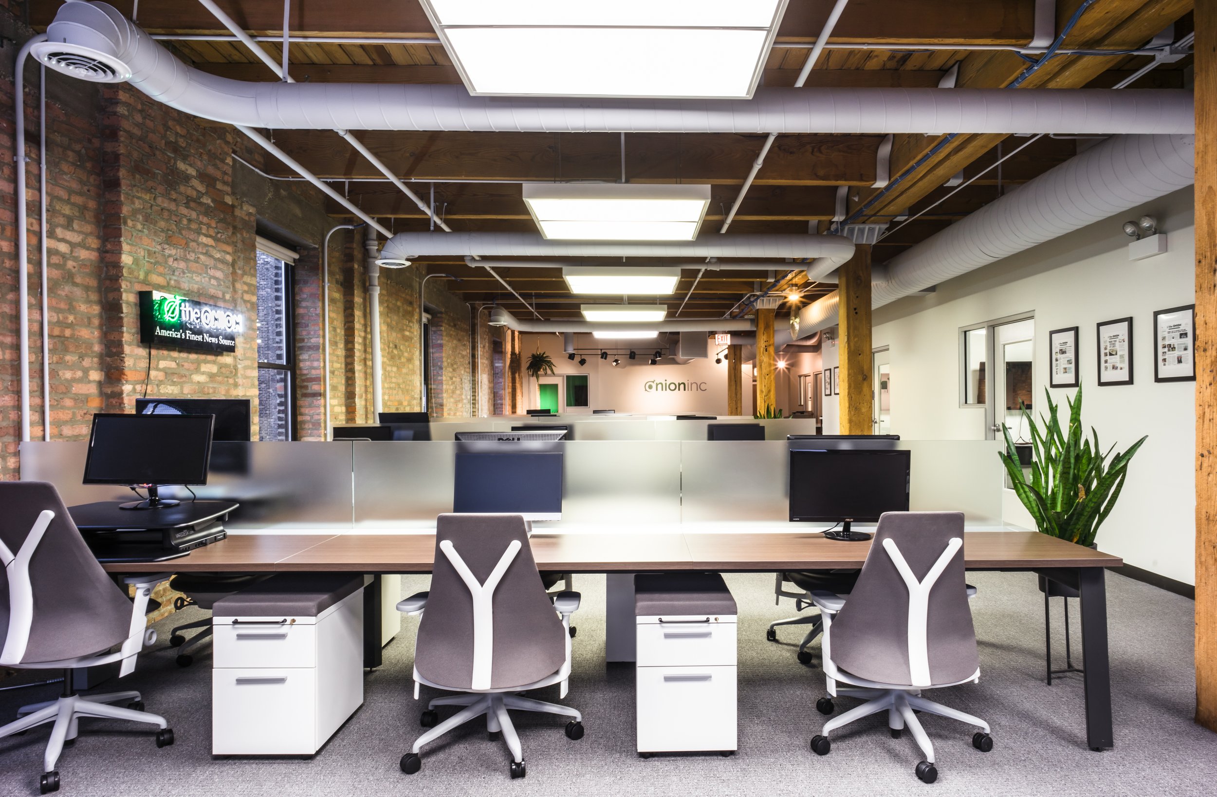 rcc-the-onion-office-4.jpg