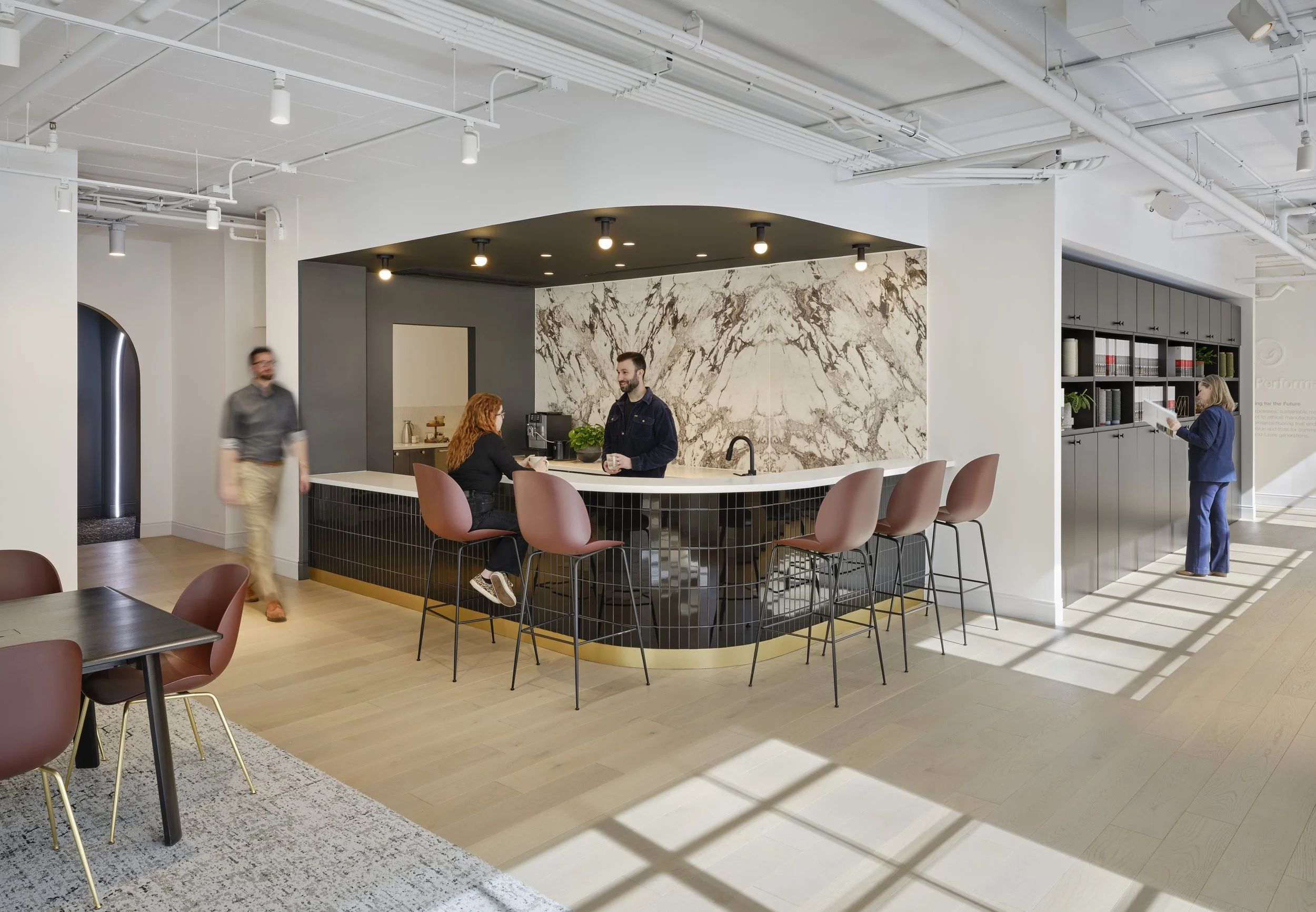 MOHAWK SHOWROOM_62525_10-Ver 2.jpg