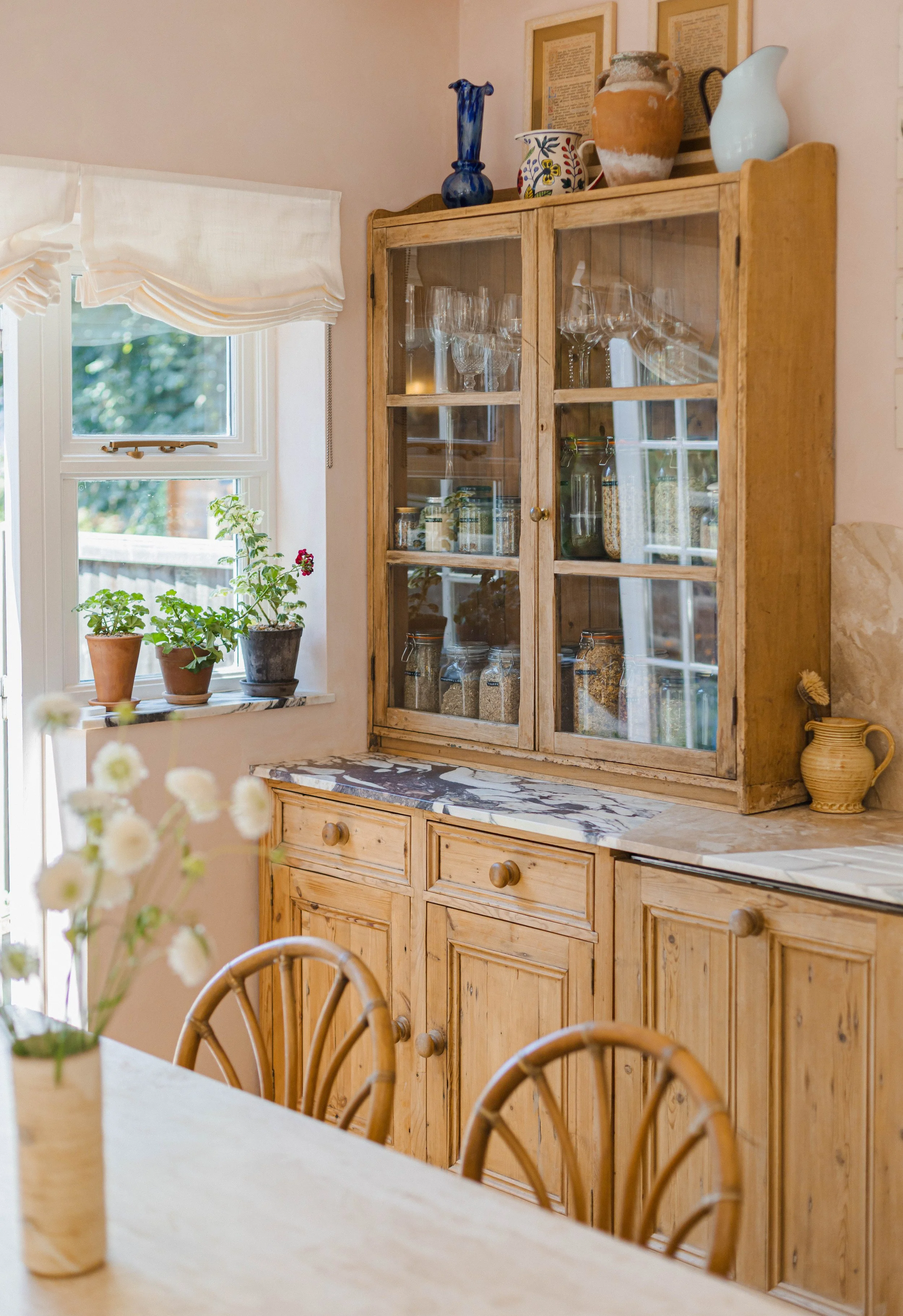 AlexMerzPhoto-HOHKitchenLivingRoom-119.jpg