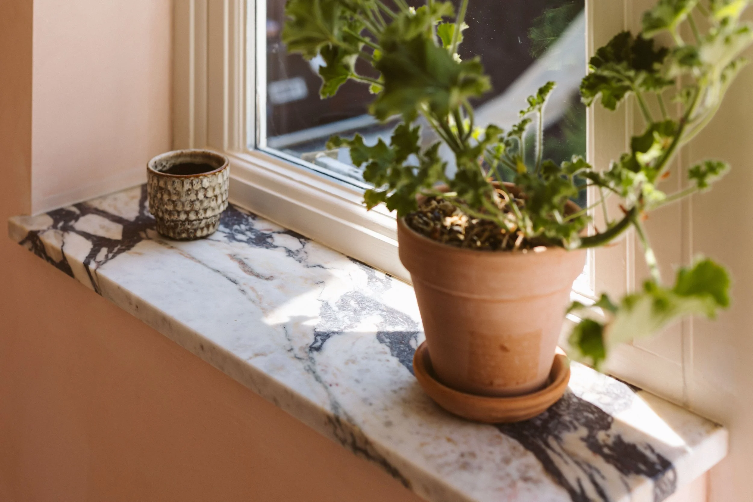 AlexMerzPhoto-HOHKitchenLivingRoom-122.jpg