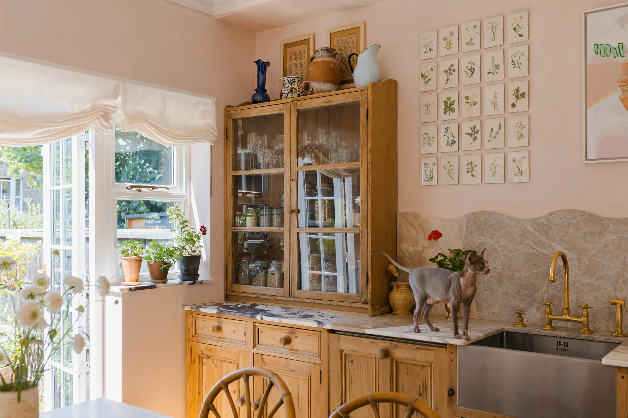 AlexMerzPhoto-HOHKitchenLivingRoom-89.jpg