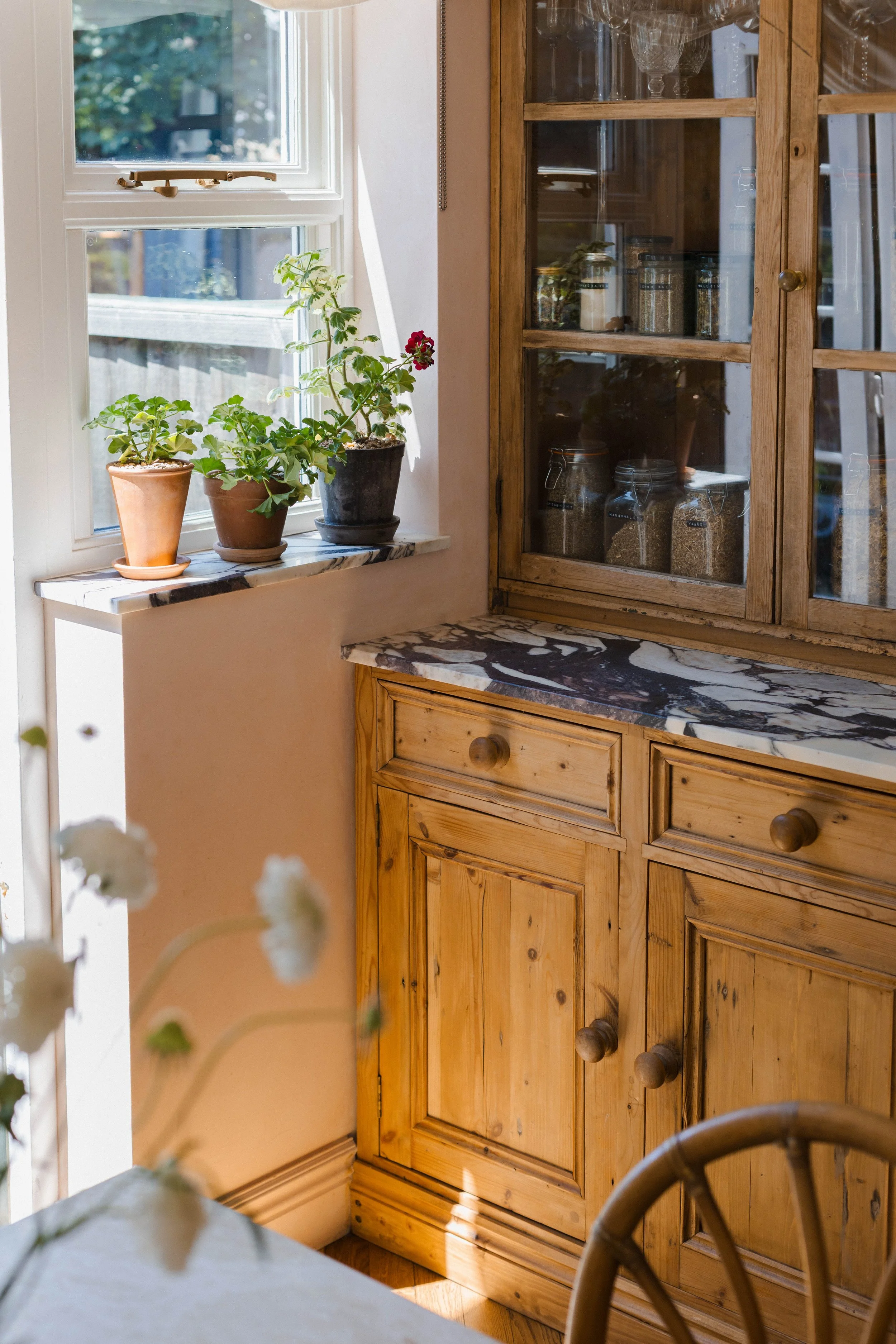 AlexMerzPhoto-HOHKitchenLivingRoom-87.jpg