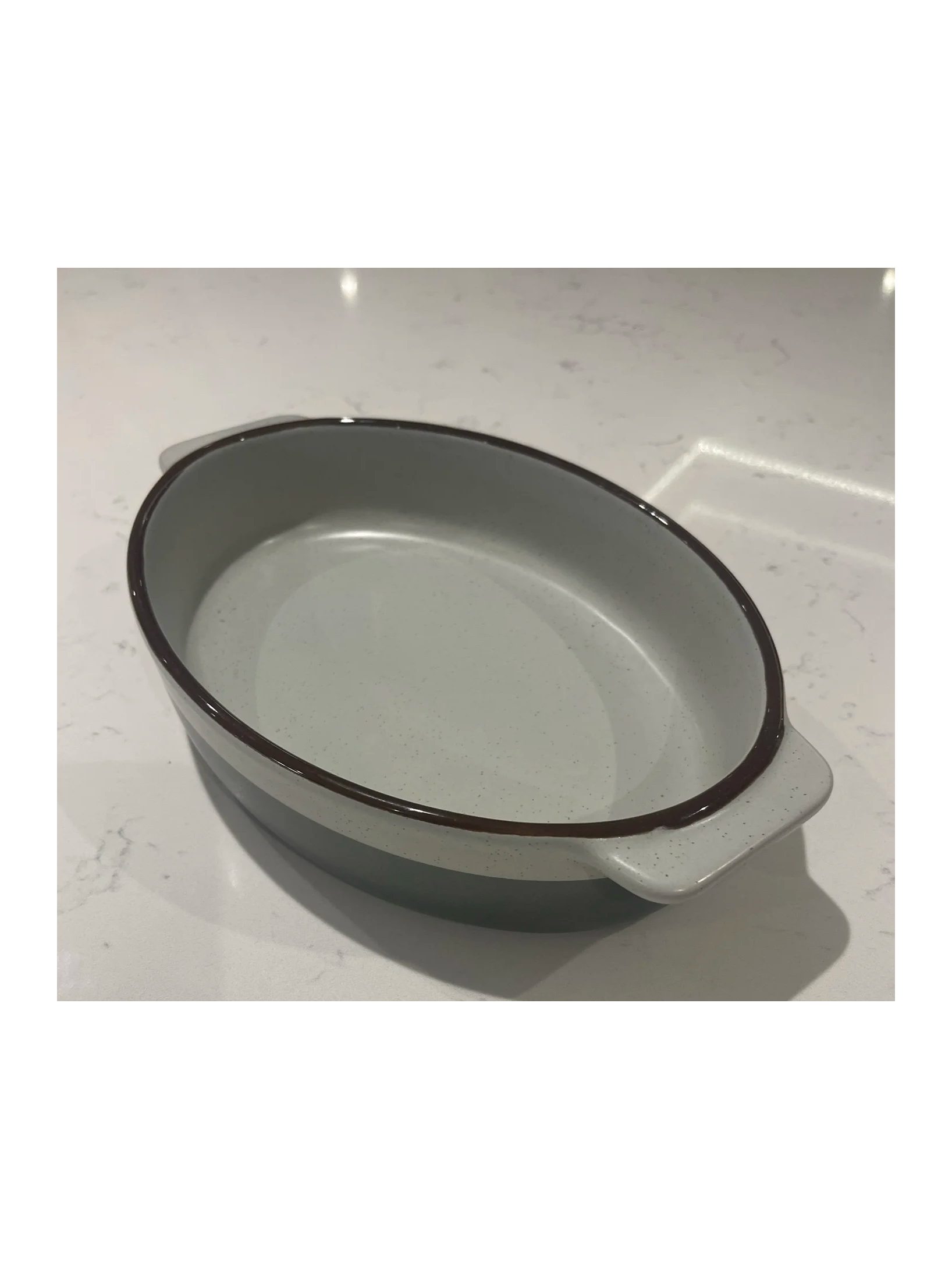 large-grey-speckle-oval-dish.png