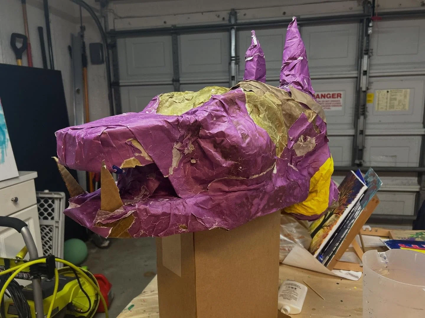 That&rsquo;s my dragon head 🐲 &hellip; still in the works. Stay tuned for the final result! #bookfairartwork #elementryschool #everglades #kidsart
