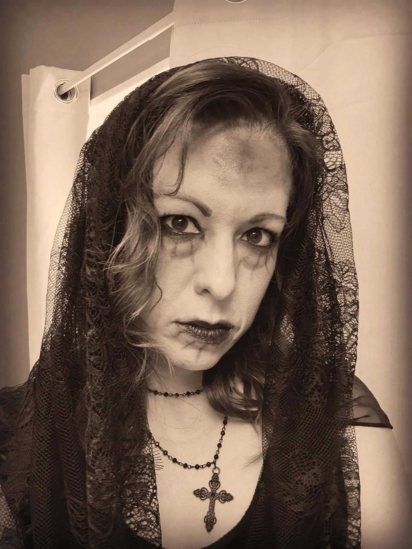 Happy Halloween week! 🖤🎃💀👻