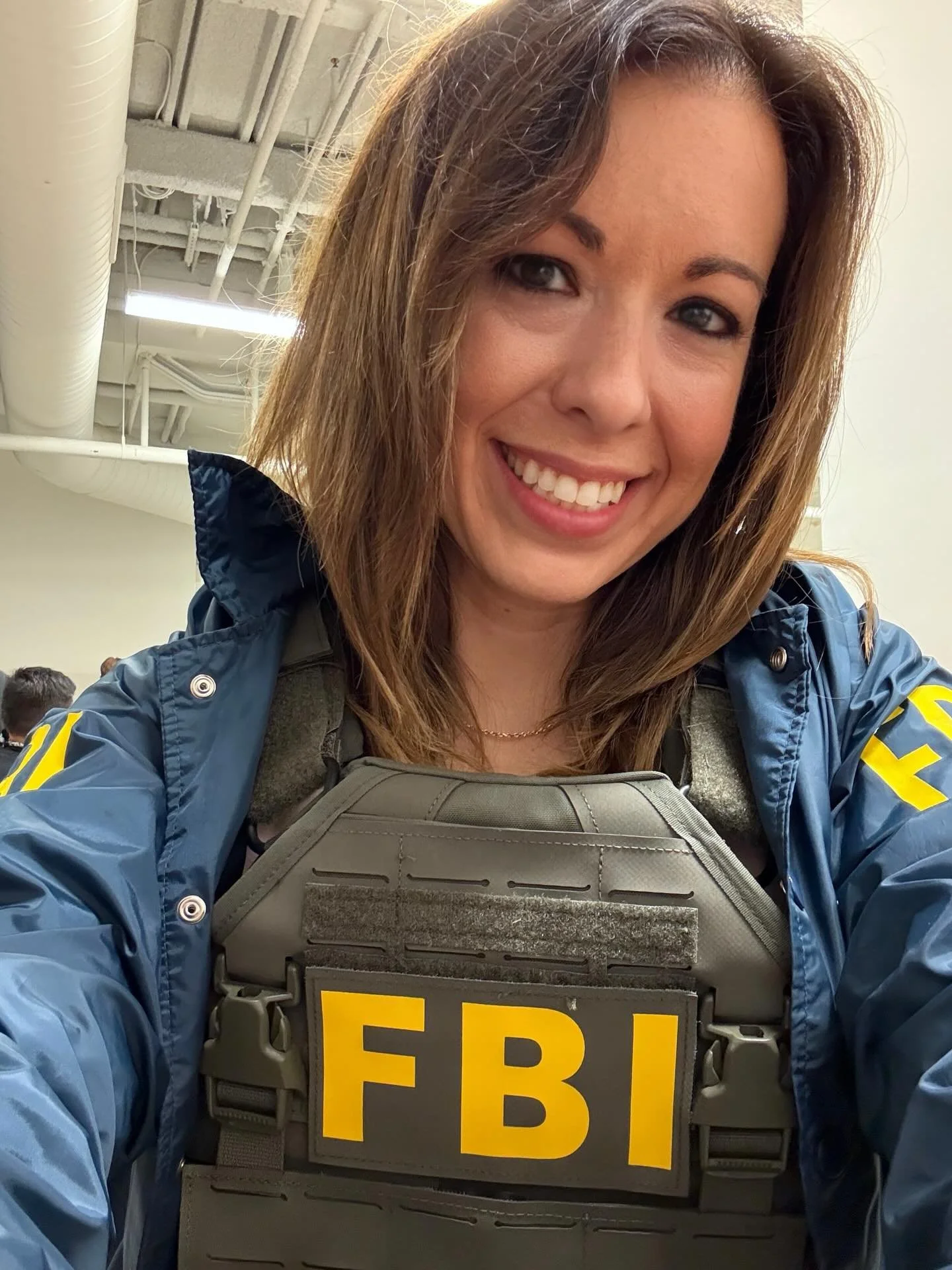 Well, the tactical workshop&rsquo;s already paying off. Yesterday I booked a law enforcement role in a secret project. Pic from a previous project. 🤫💕🎬

#actorslife #filmmaking #actressjourney #MomLifeUnfiltered #bookedandbusy