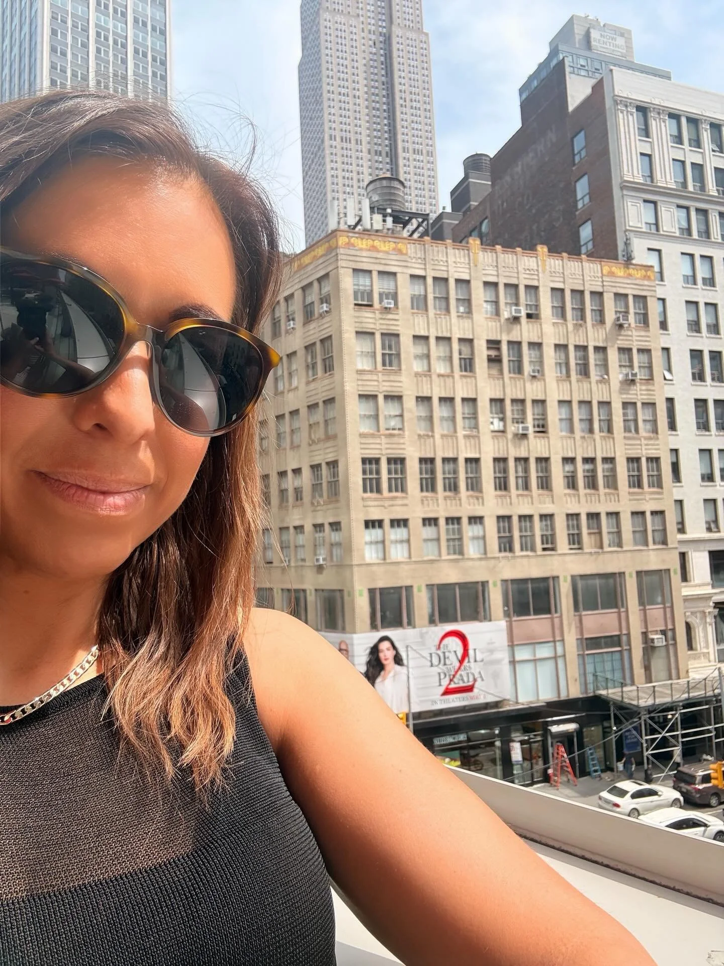 In the city that never sleeps for meetings and fun. 💕🎬

#actorslife #behindthescenes #filmmaking #workingactor #bookedandbusy