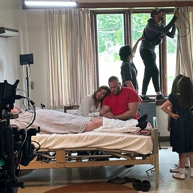 Lights, camera, action&hellip;that&rsquo;s it. 💕🎬

#indiefilm #behindthescenes #filmmaking #workingactor #setlife