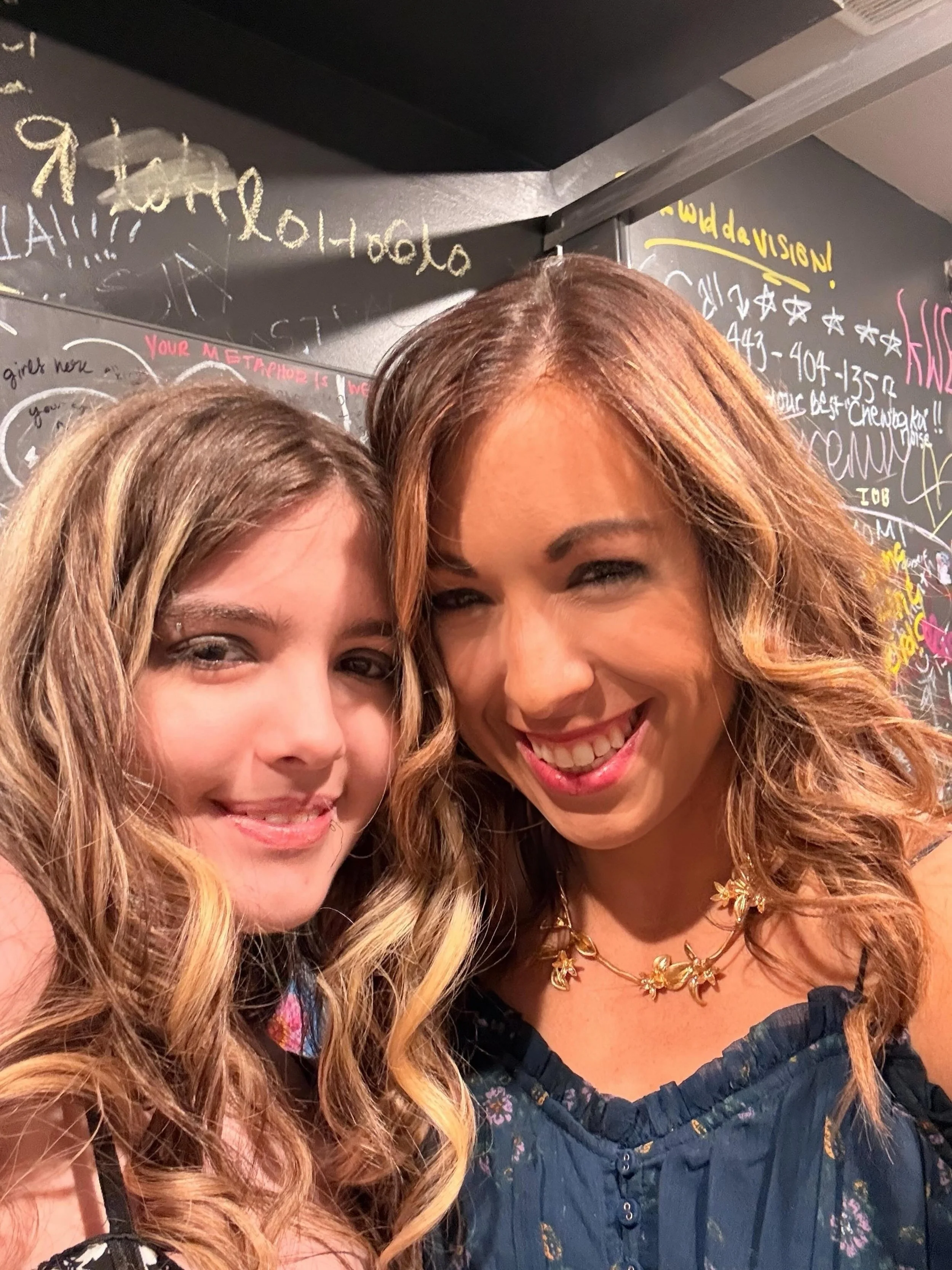 Love every opportunity to spend time together. Fun time at the WIFM event. 💕🎬

#momlife #actorslife #workingactor