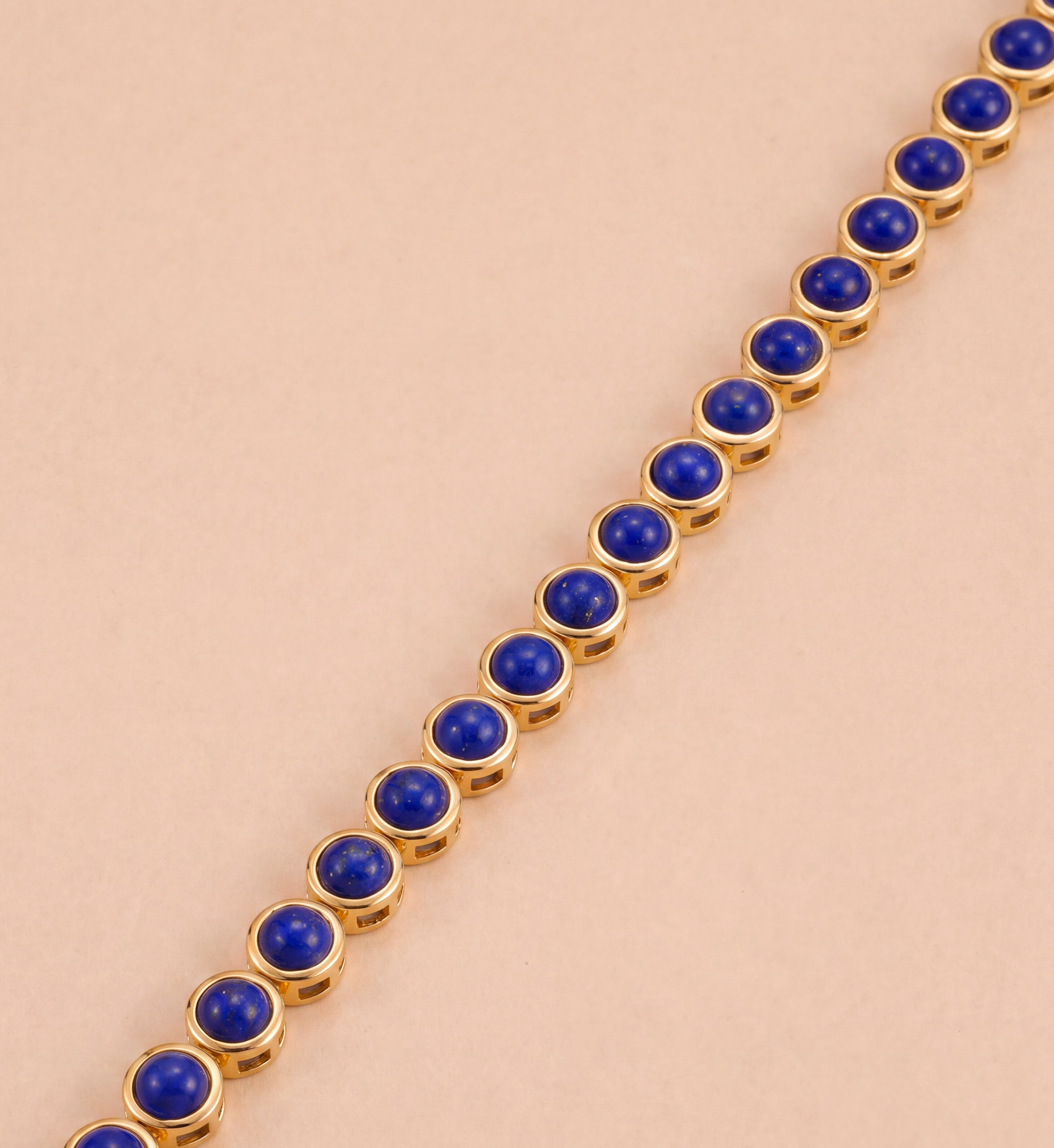 Lapis Lazuli Round Bezel Bracelet.png