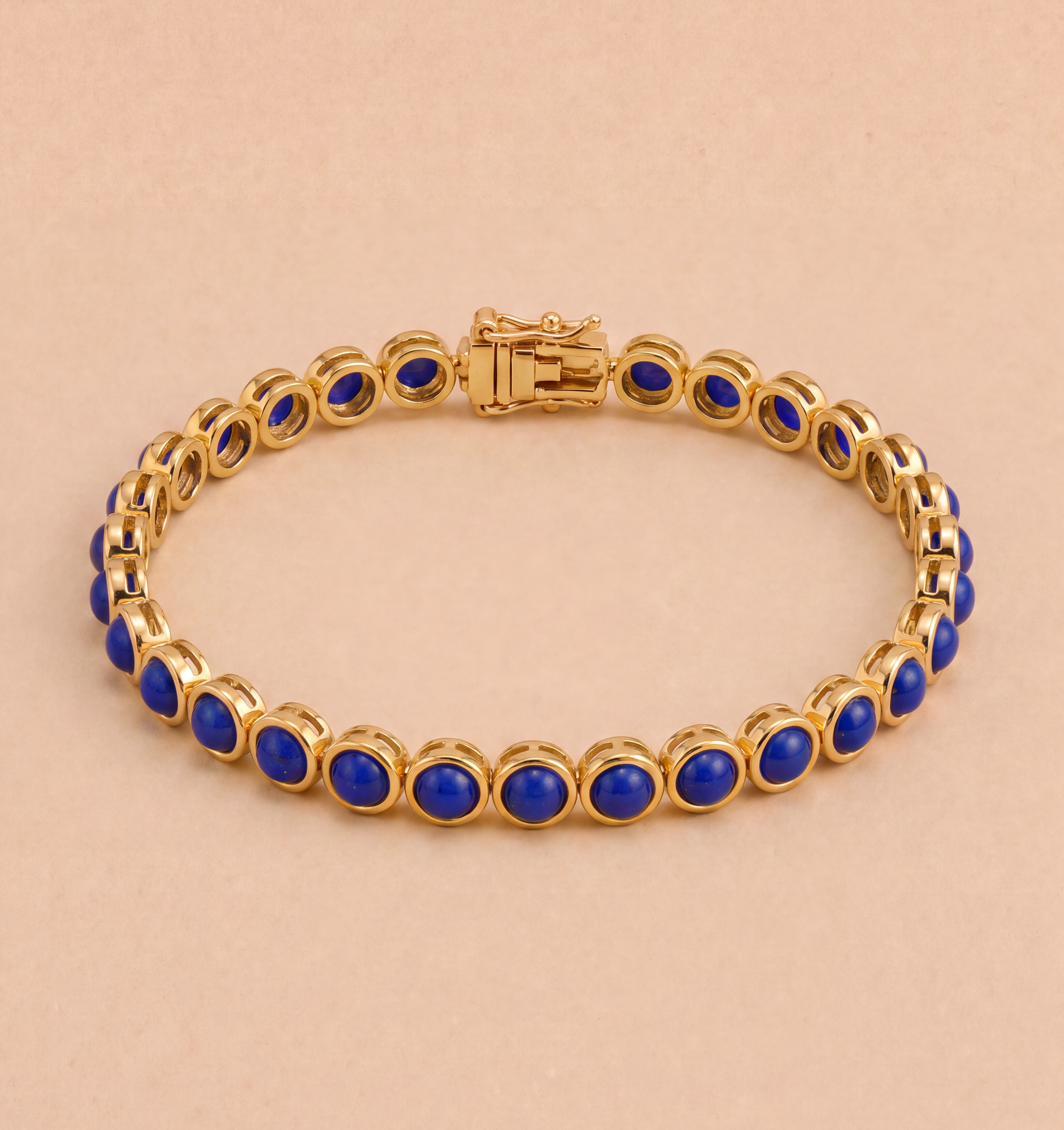 Lapis Lazuli Round Bezel Bracelet 2.png