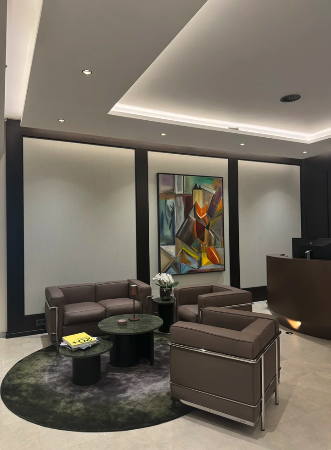 Lobby office building
