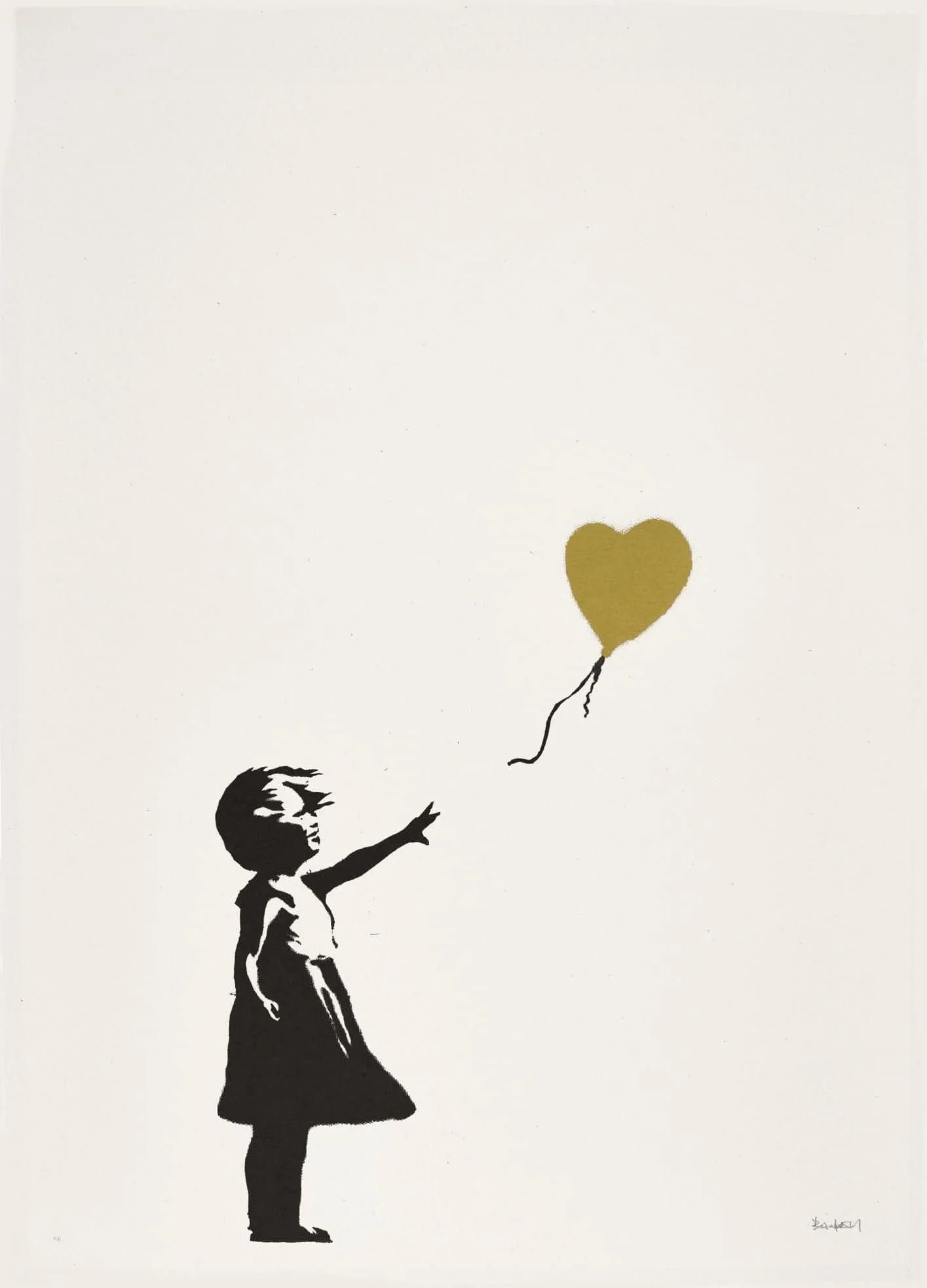 Silhouette eines Mädchens, das einen Herzballon fliegen lässt.
