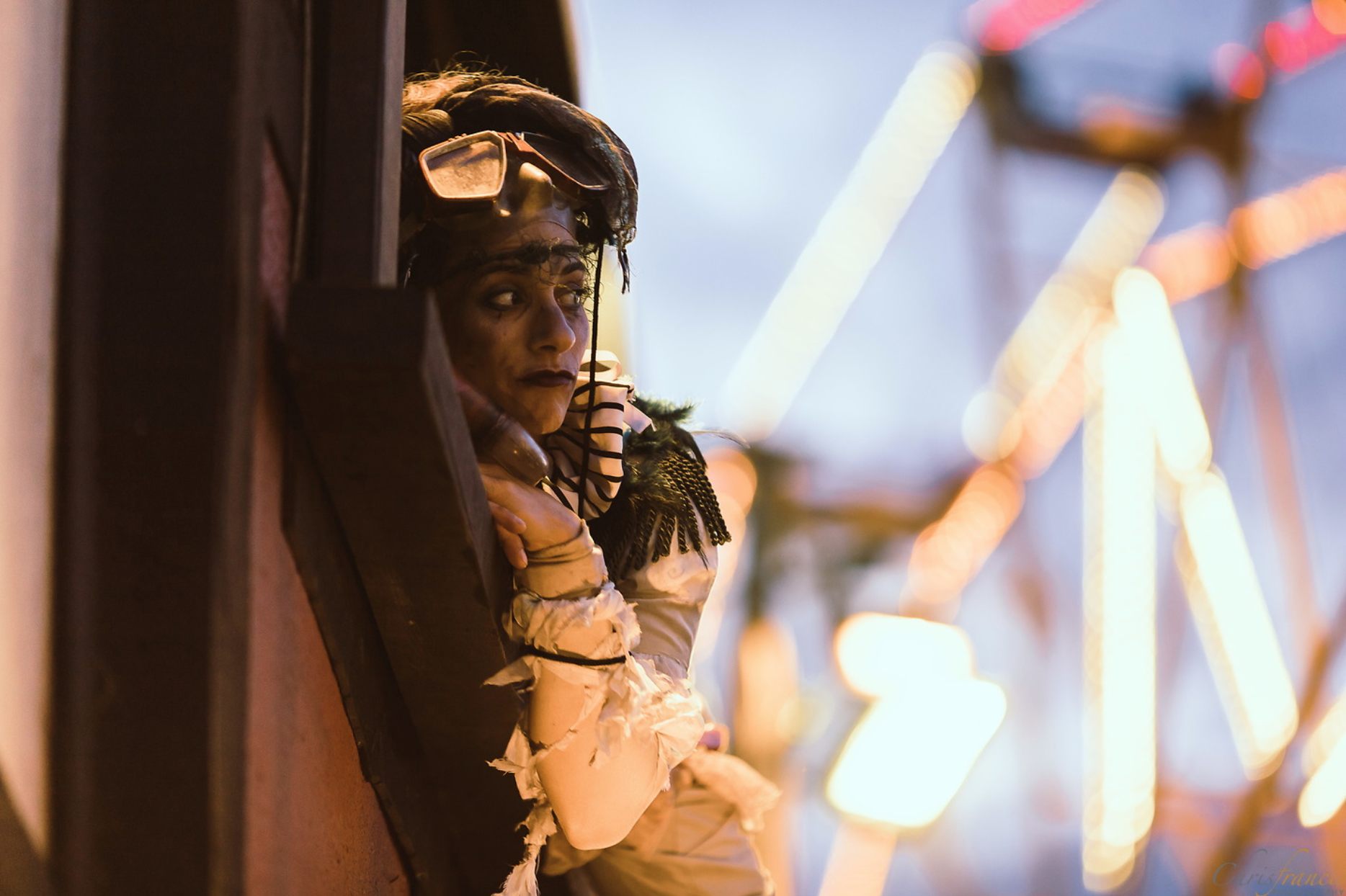 The Invisible Circus, Boomtown