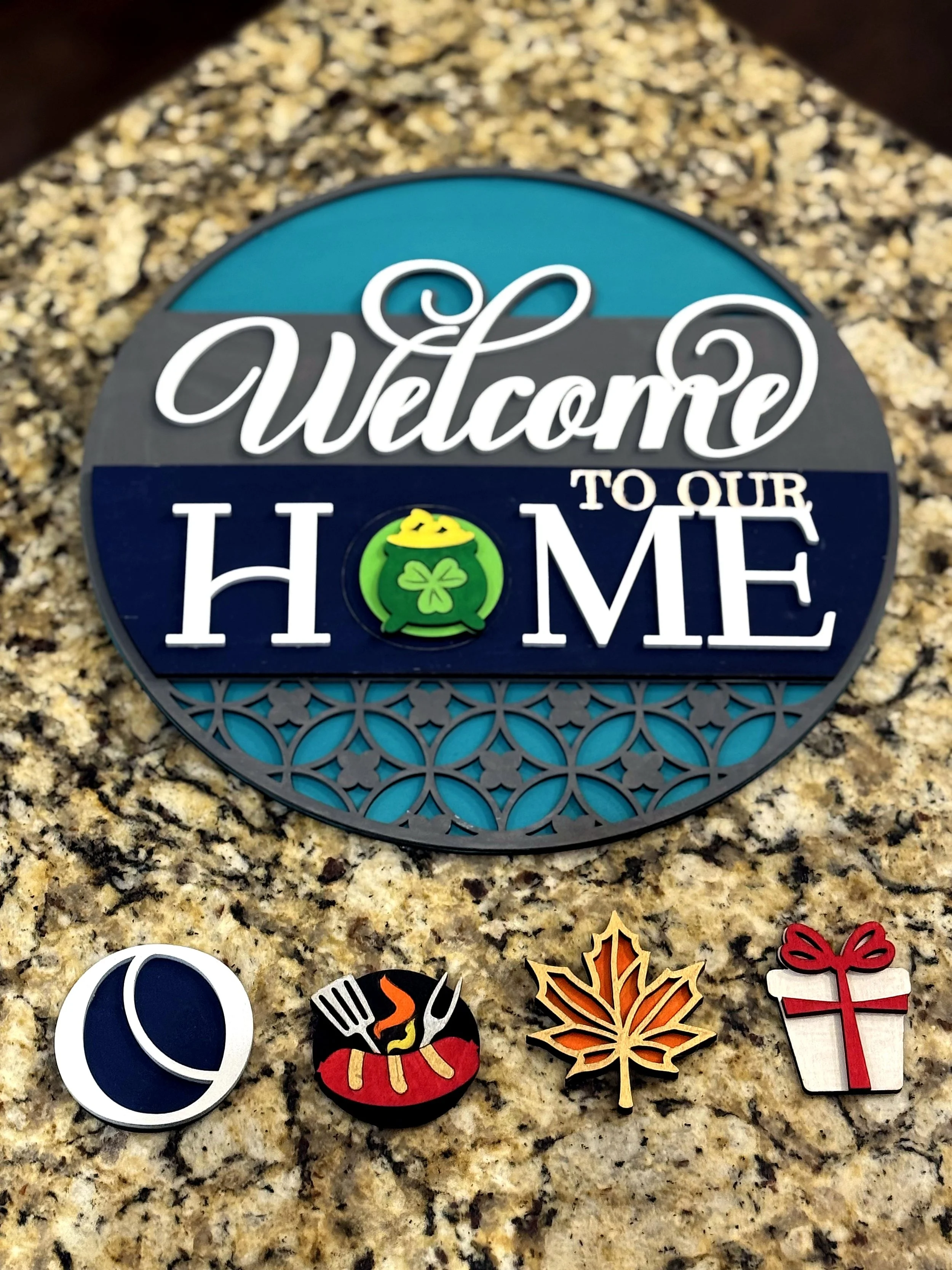 Welcome sign with shamrock icon