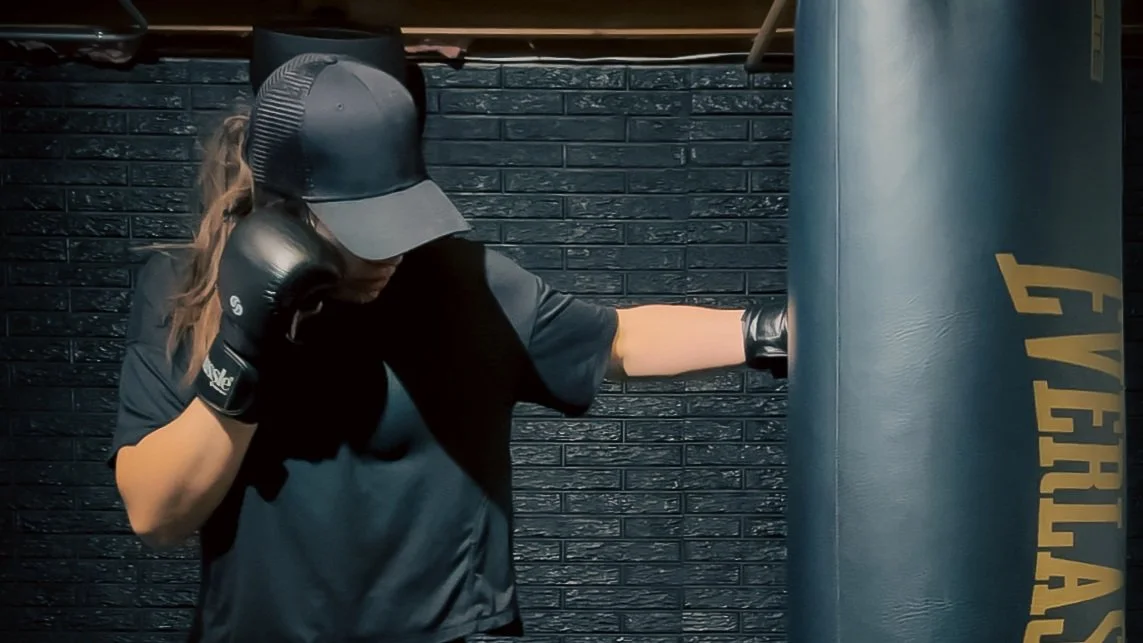 Unleash Your Inner Warrior: 5 Powerful Reasons Women Are Obsessed with Boxing Fitness