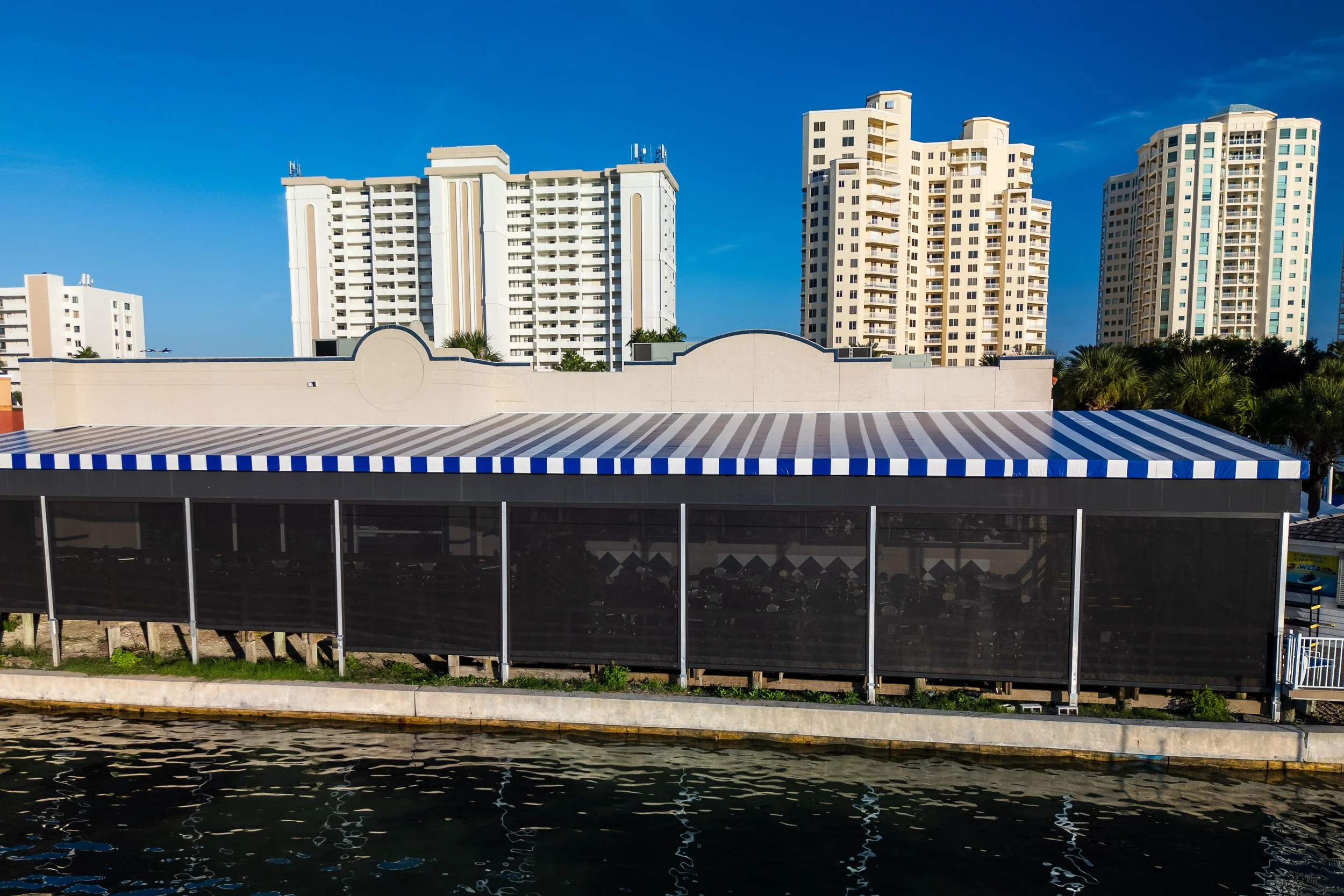 VI The Columbia-5.jpg