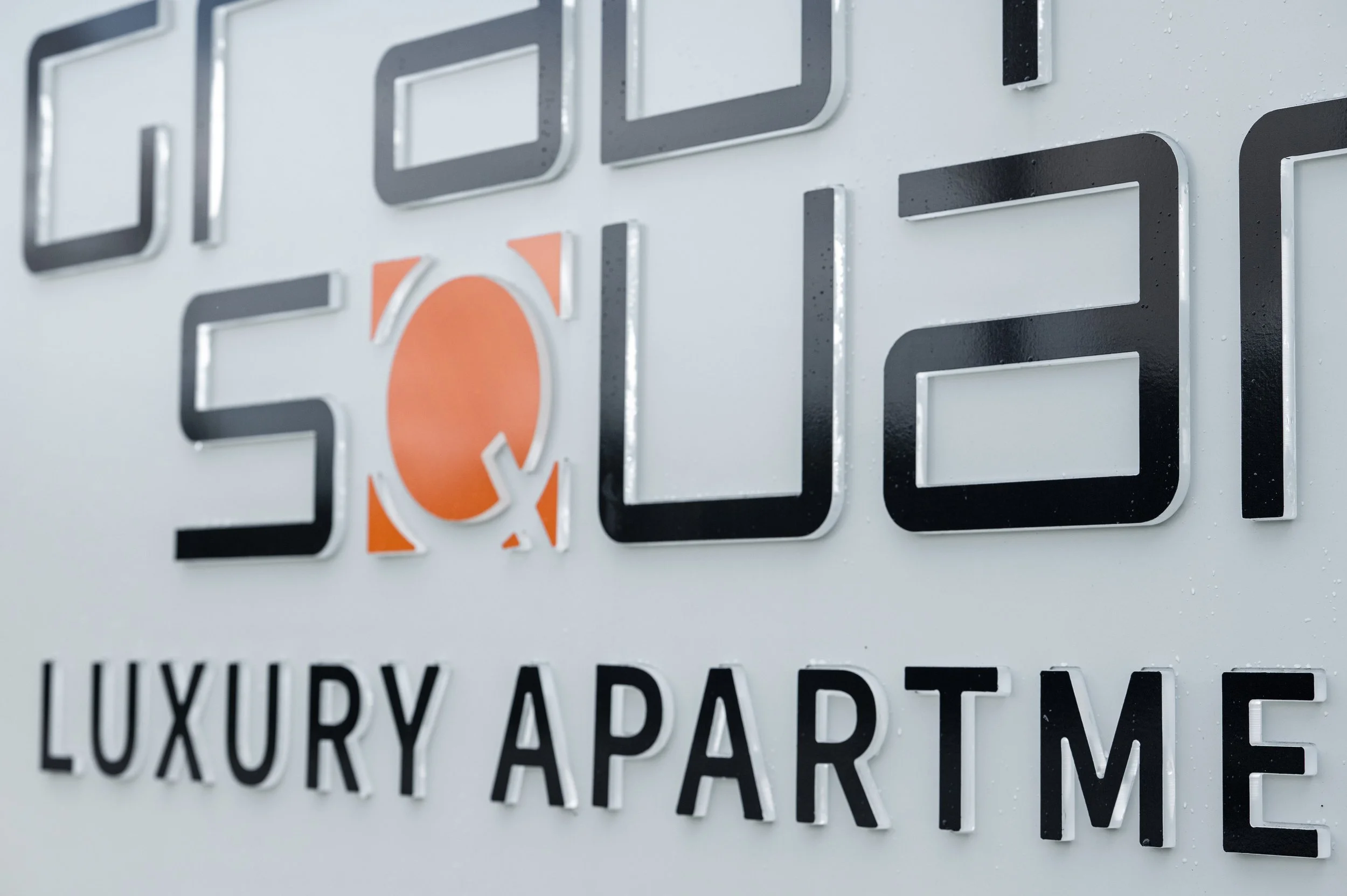 VI-Grady Square Monument-13.jpg