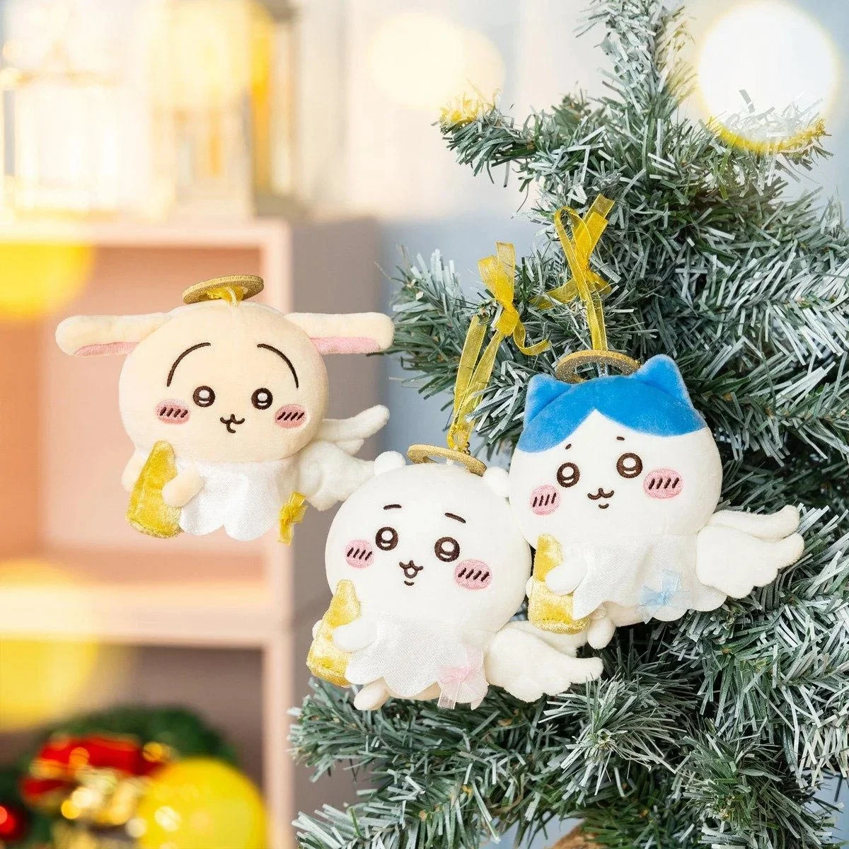Chiikawa Fluffy Angel Mascot