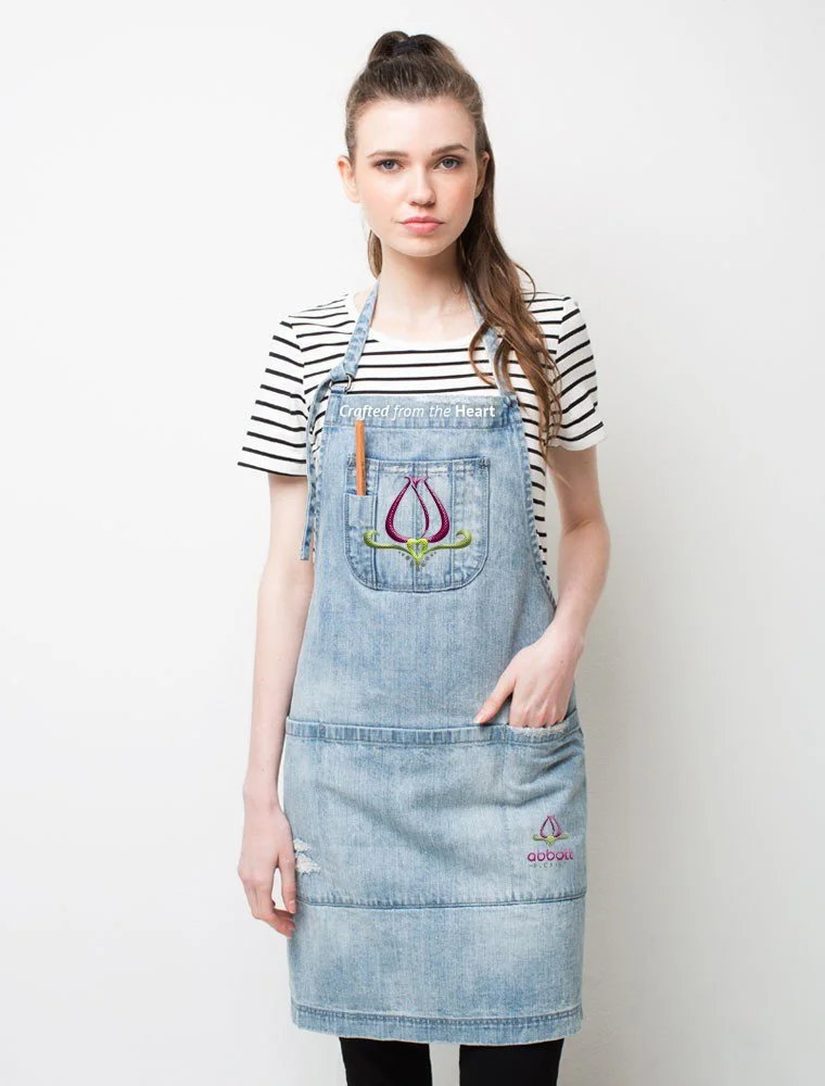 apron_Abbott.jpg