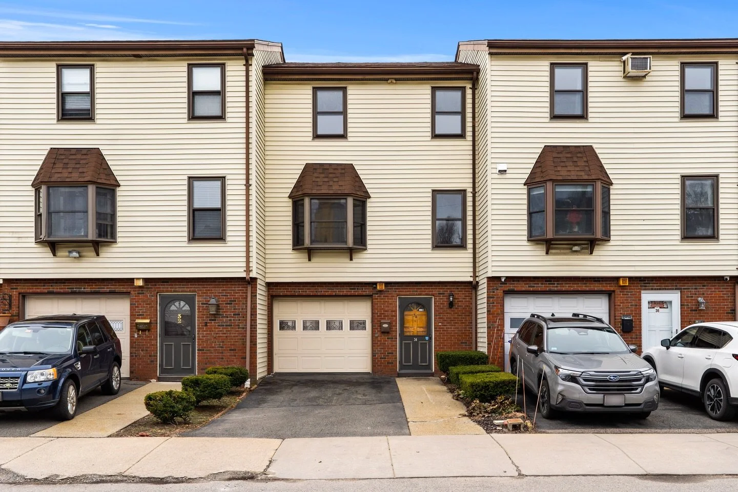 Under $500,000 | Townhome in East Boston 

34 Whitby St 
2/2 | 1,397 SF
Garage &amp; Private yard 

It&rsquo;s tough to find something that offers all the space and functionally of a single family, at this price and in Boston. You&rsquo;re in a great