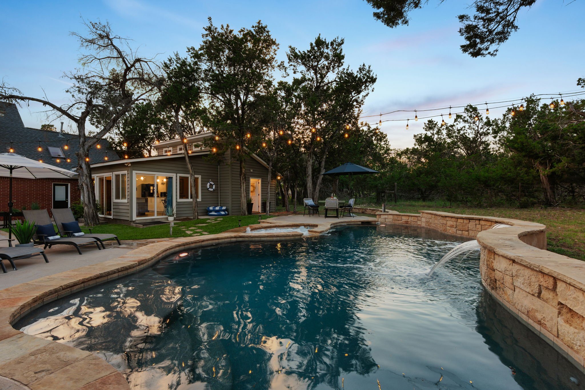 Whitetail Cottage in north Austin is the perfect place to unwind and relax your day away.
