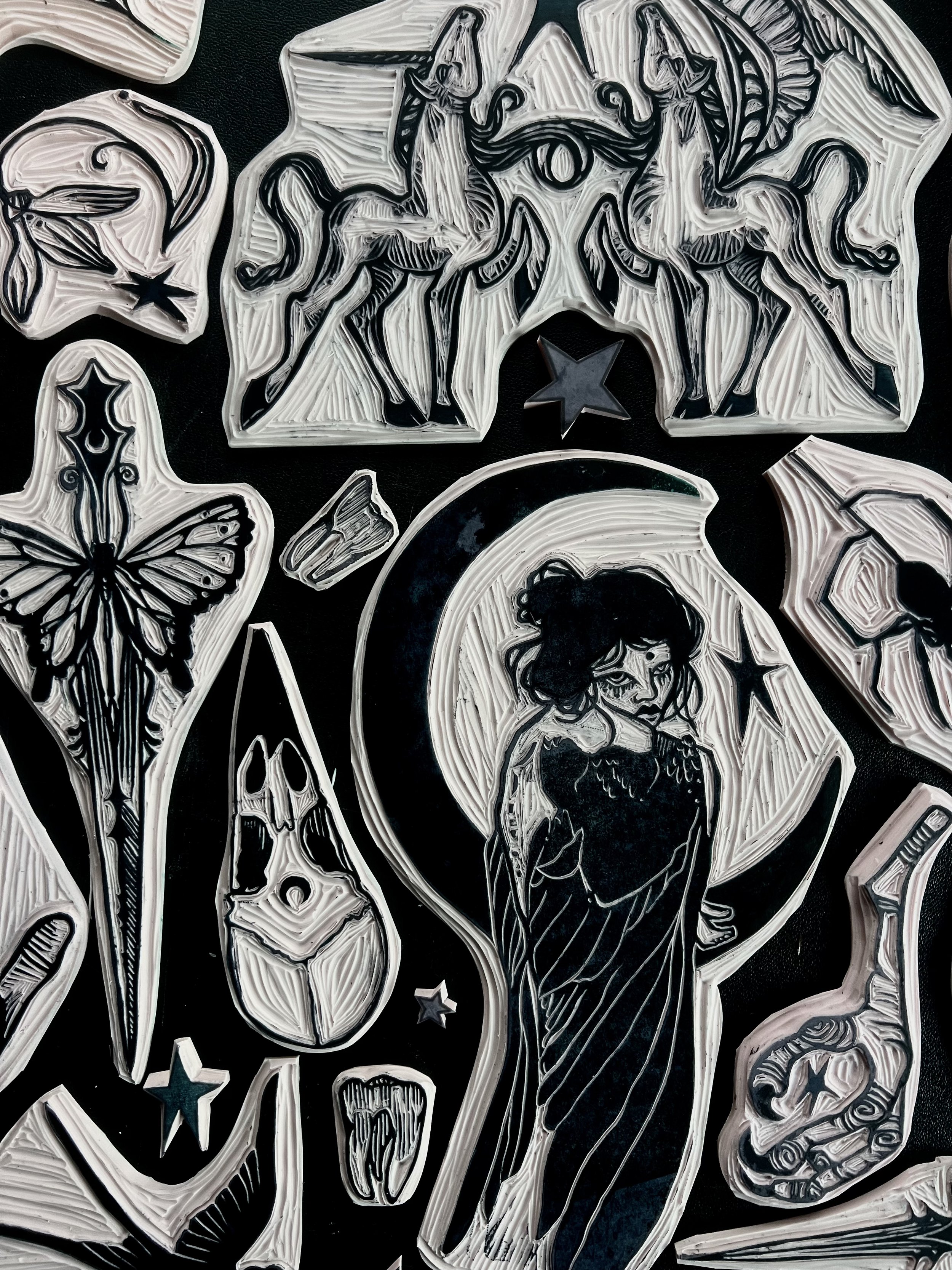 Esoteric autumn clothes drop!