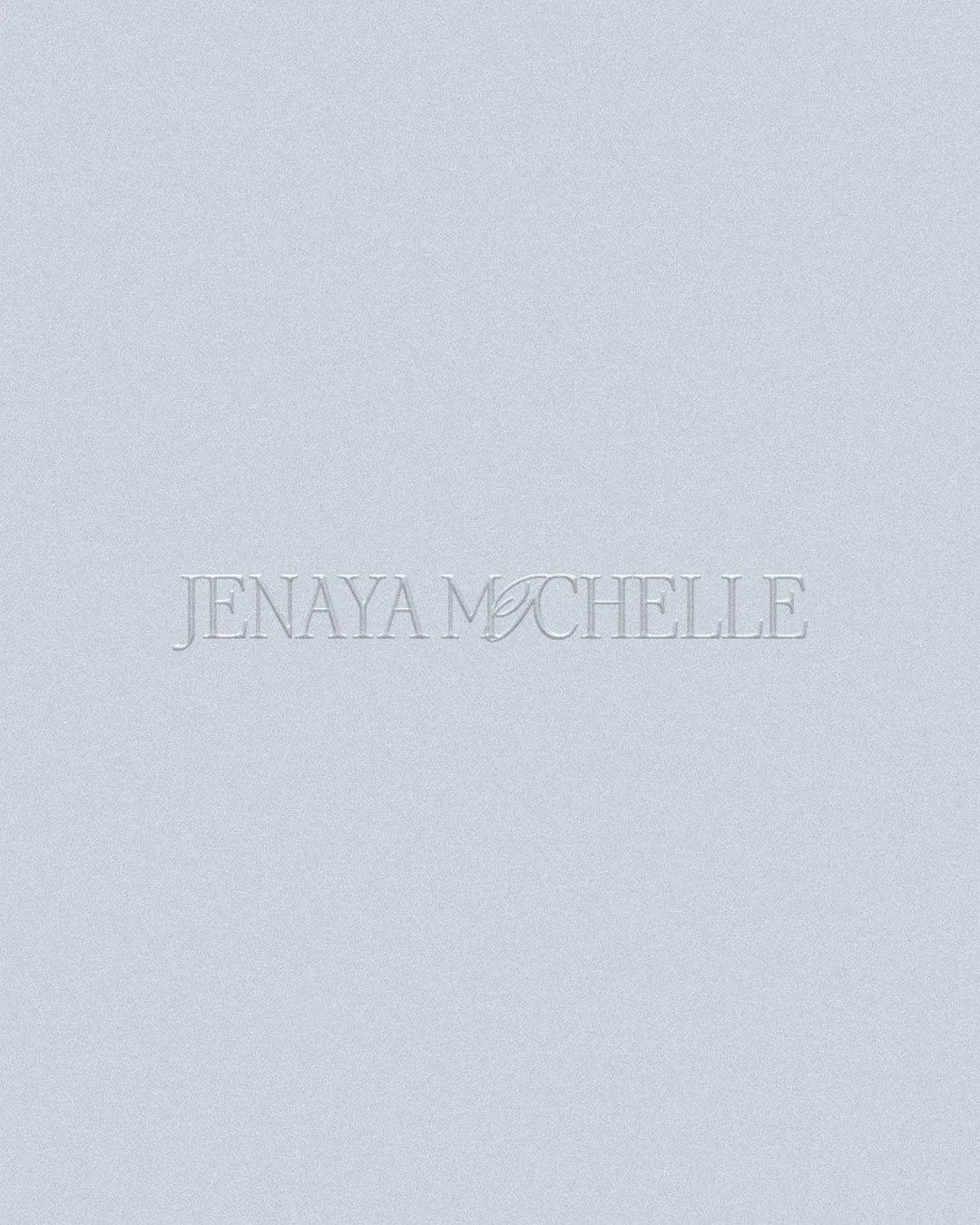 the brand i built for @jenayamichellephotography is romantic and classic with a touch of modernity.

jenaya brings such professionalism and a gentle touch to her work, i wanted her branding to reflect that.

lmk your thoughts!!! 🫶🏼

#branddesigner 