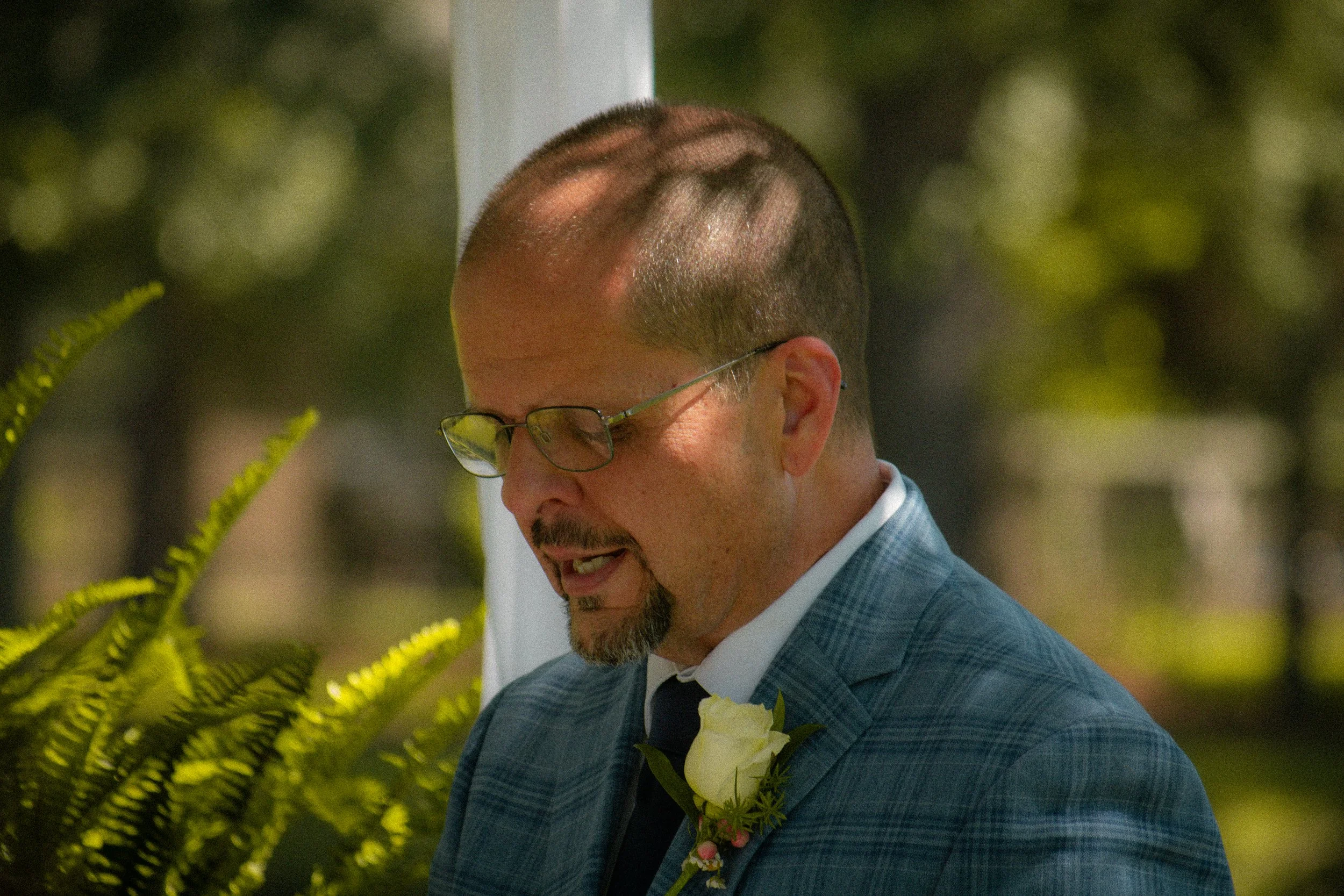 Hughes 200.jpg