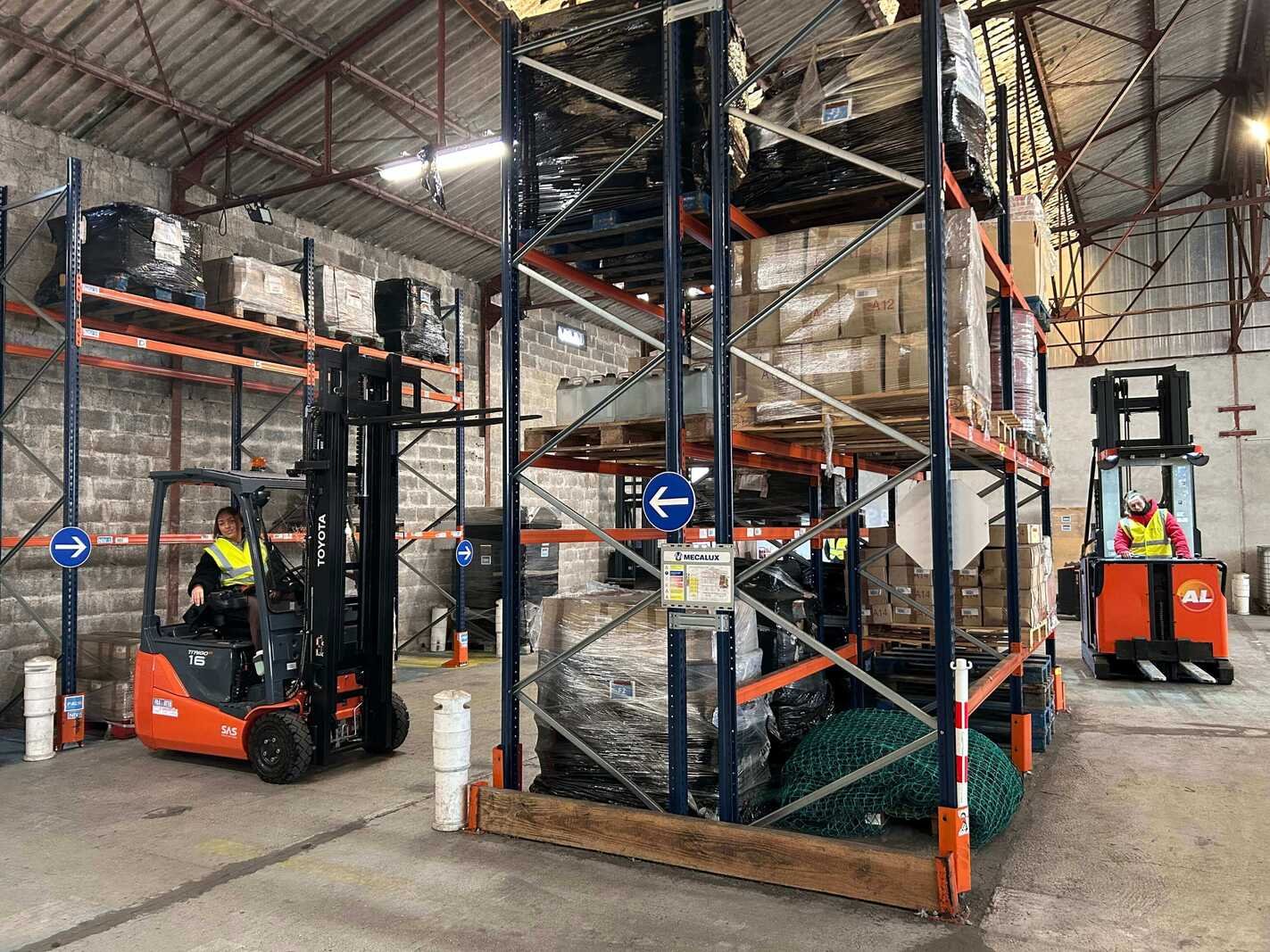 Formation pratique chariot élévateur CACES R489 en entrepôt SMF Ain