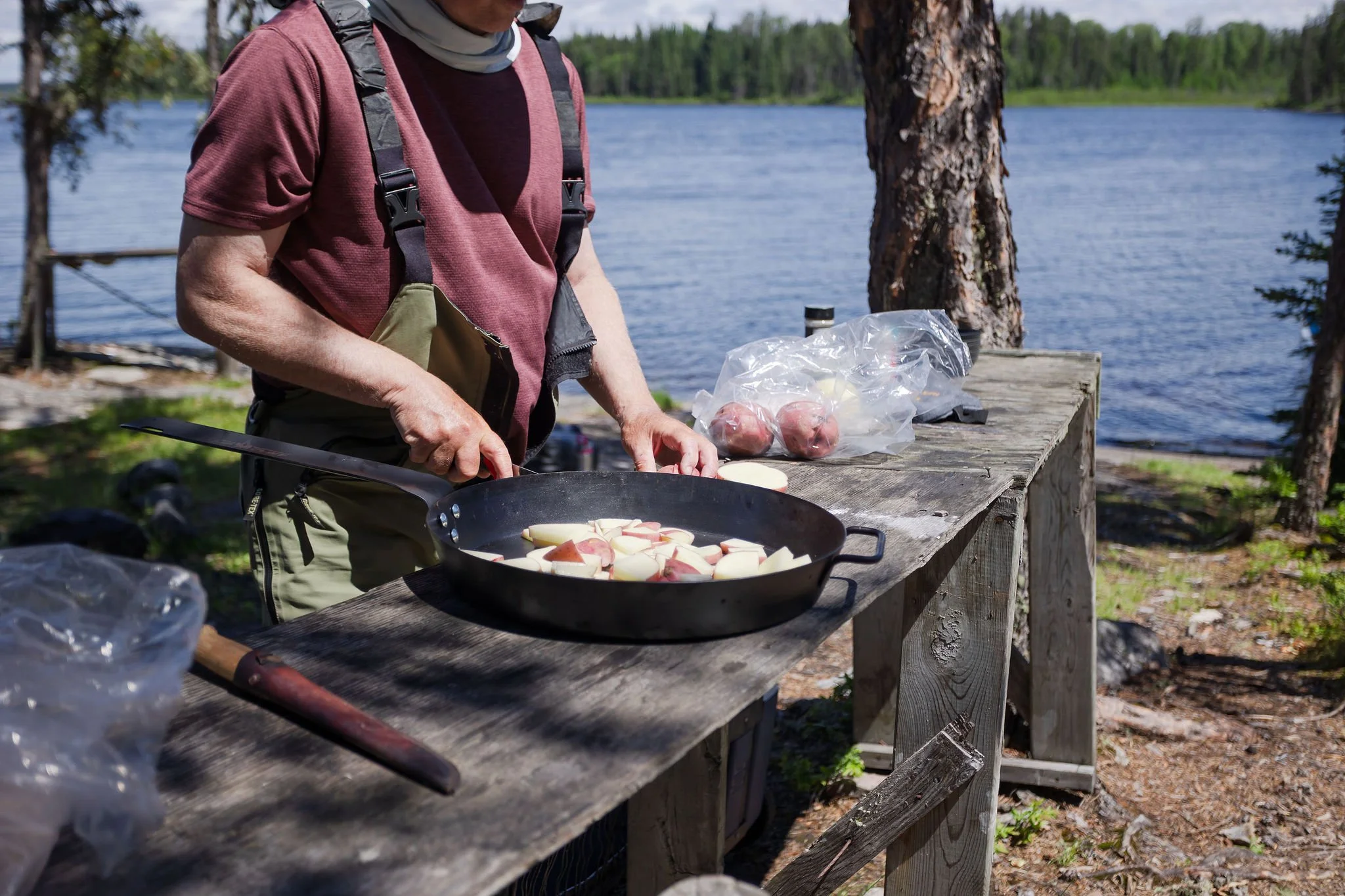 The Shore Lunch Experience: A Canadian Fly-In Fishing Tradition at Cat Island Lodge