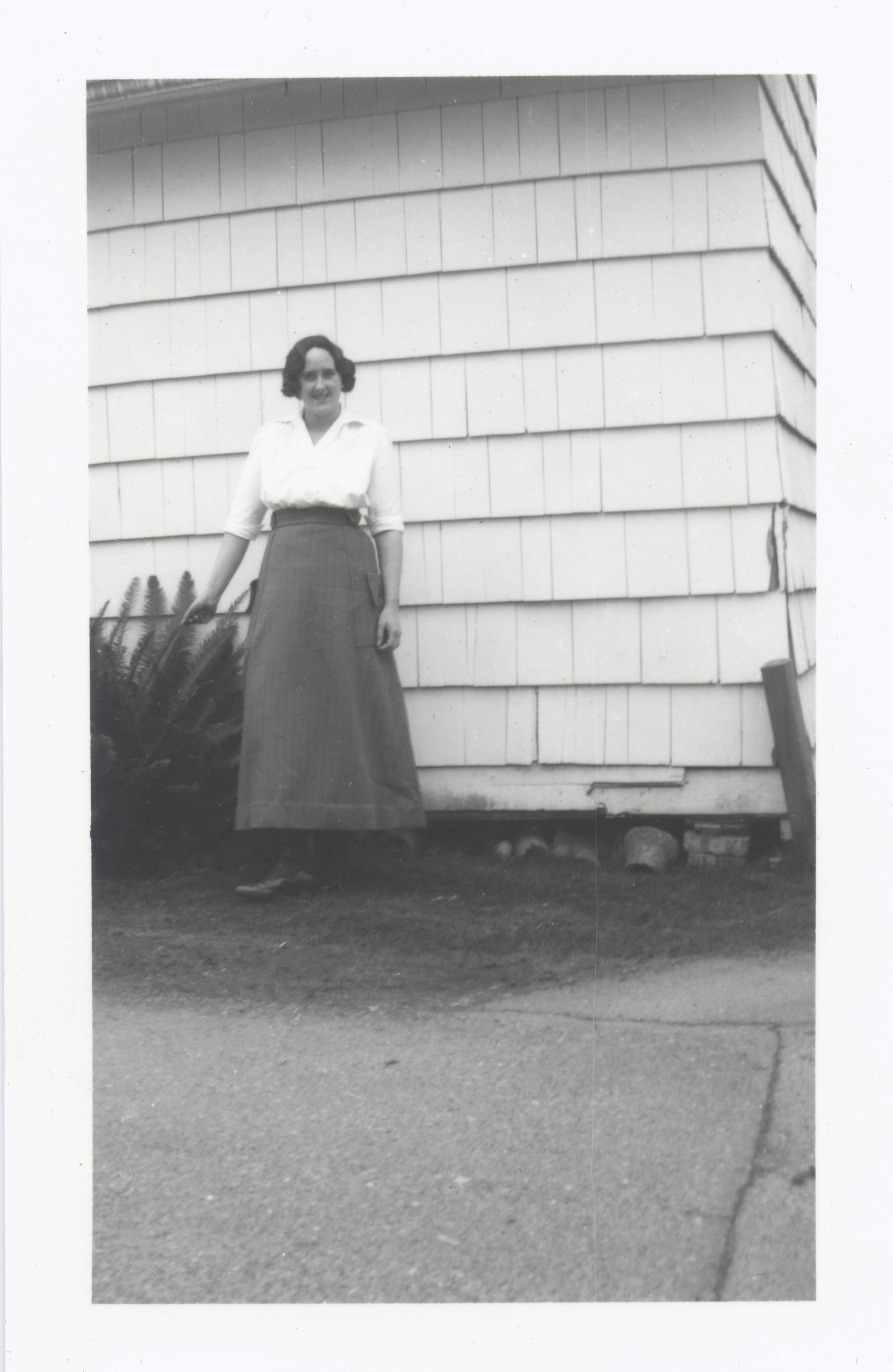 silver gelatin print, 3 x 4 1/2 inches