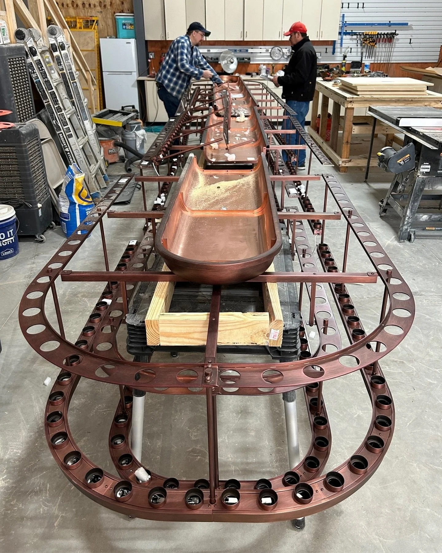 🏗️ BEHIND THE BUILD SERIES | 🥩 Andiron Steak House

Before the first guest ever steps inside, months of planning, coordination, and craftsmanship go into every inch.

Andiron Steak House was a true team effort &mdash; blending modern design, premiu