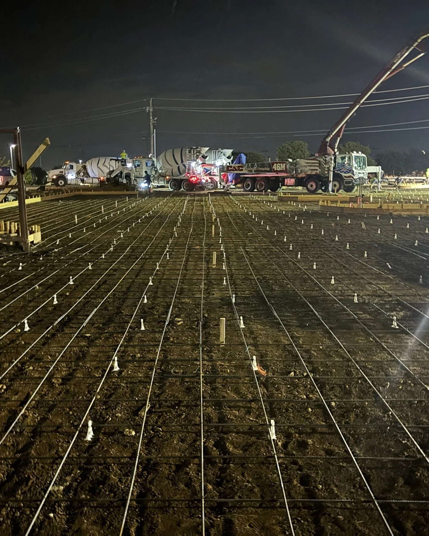 Behind the build at Andy&rsquo;s Burleson.🏗️

These behind-the-scenes moments capture the real work that brings a ground-up project to life&mdash;early walkthroughs, coordination meetings, progress checks, and the daily decisions that move a restaur