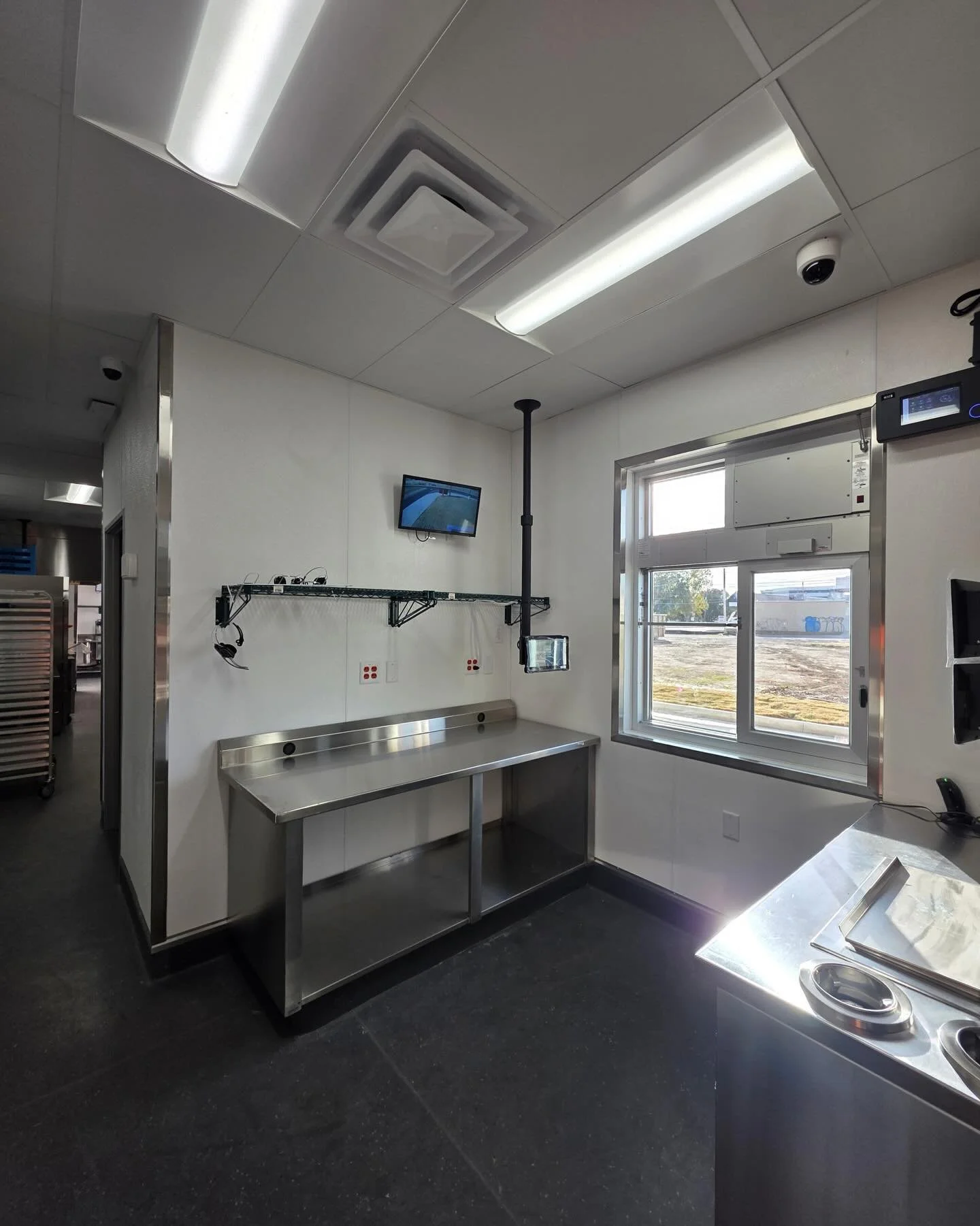 Back-of-house and operational areas are where efficiency, flow, and performance is executed. From kitchens to drive-through stations, these environments must support speed, safety, and consistency&mdash;day in and day out.

These images from a Freddy