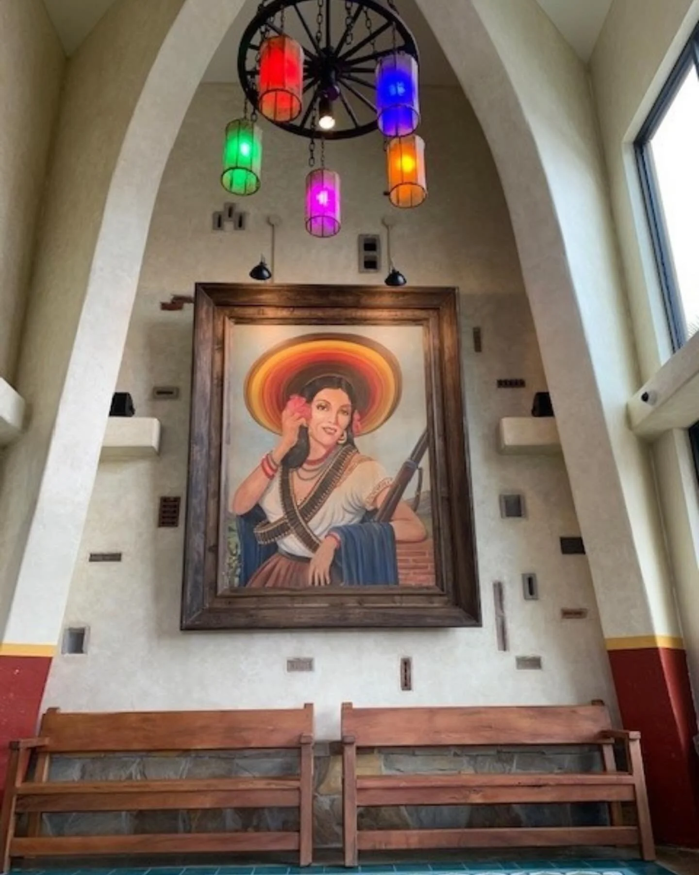 Custom millwork brings your brand into the space in a tangible way. At KT Ventures, our team combines building and design expertise to create thoughtful, high-quality millwork that enhances both function and identity.

With experience working within 