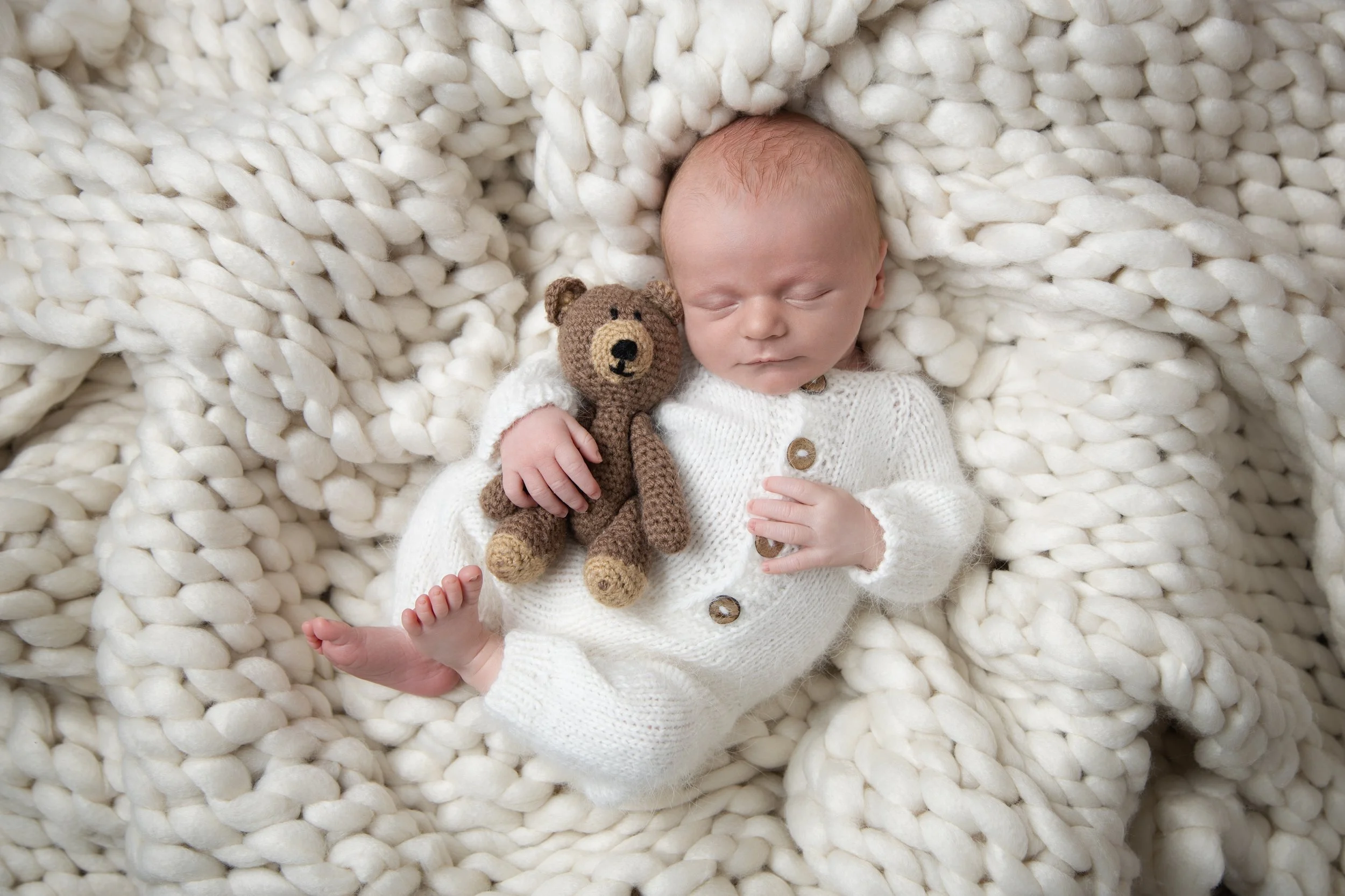 newborn-baby-cream-knit-outfit-teddy-newcastle.jpg